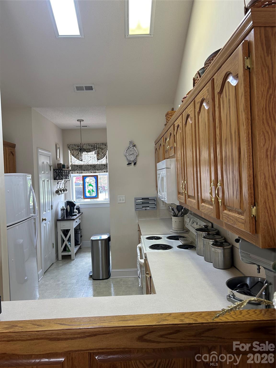 6277 Iris Court Property Photo 5