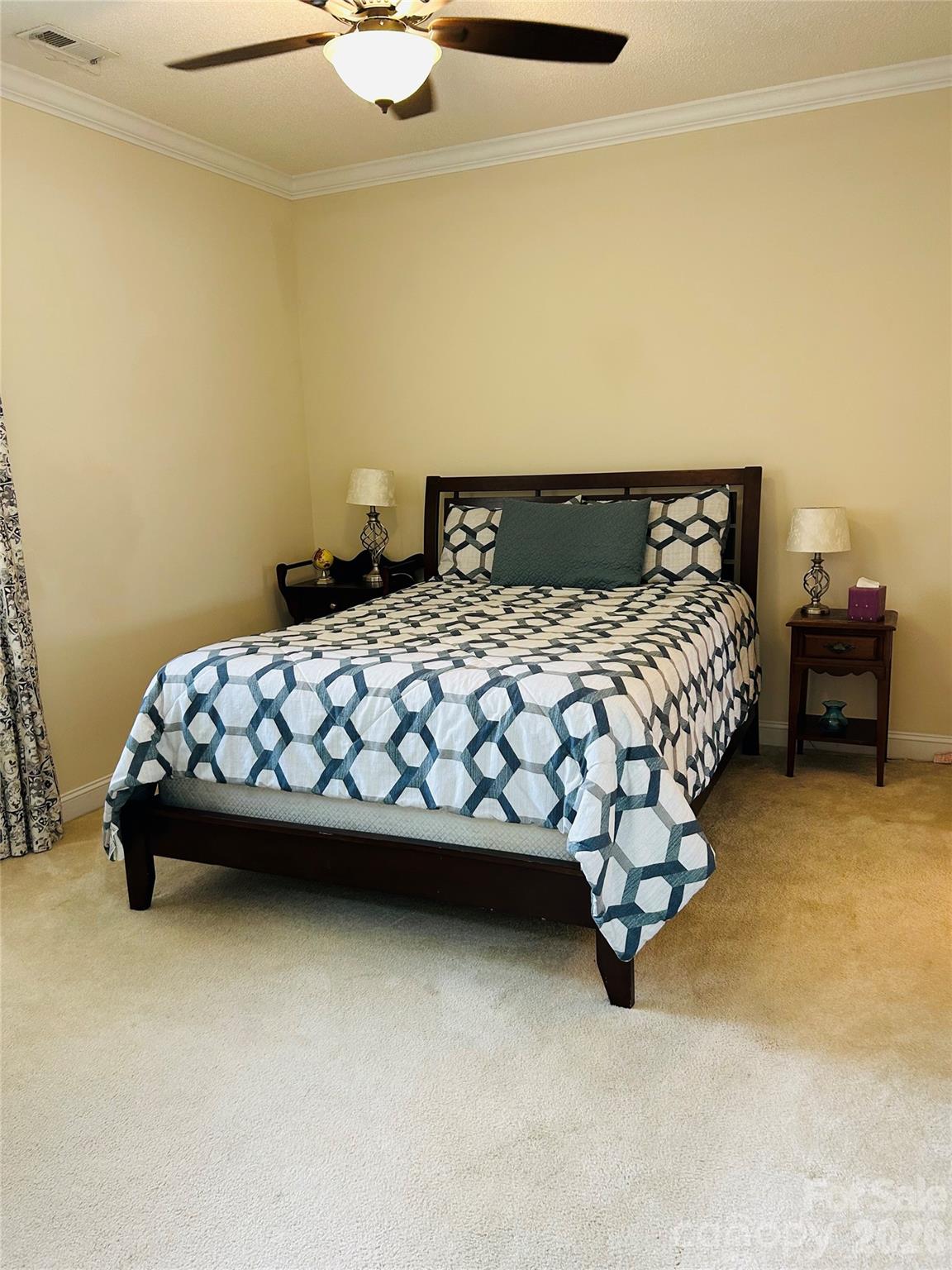 6277 Iris Court Property Photo 10