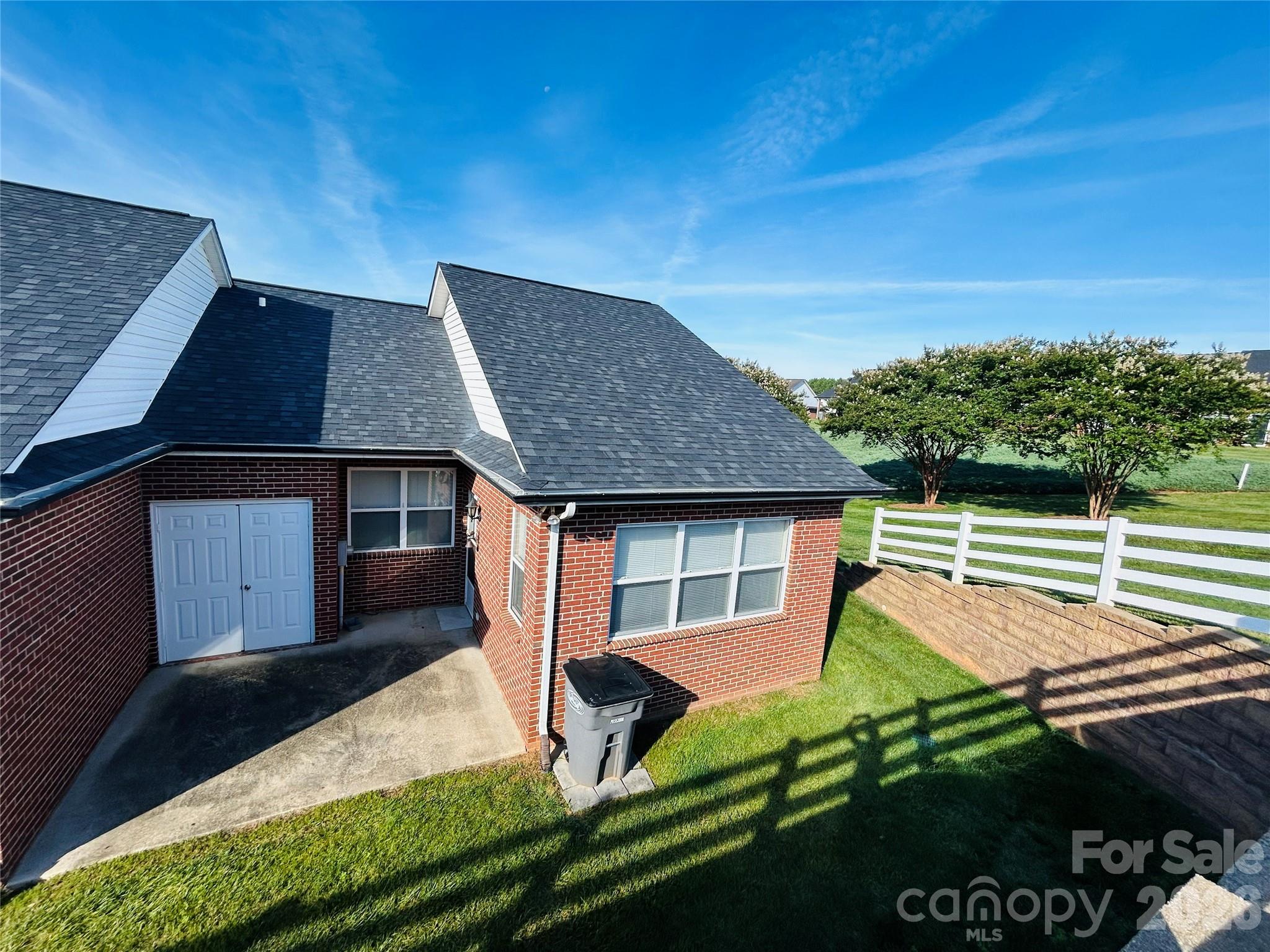 6277 Iris Court Property Photo 14