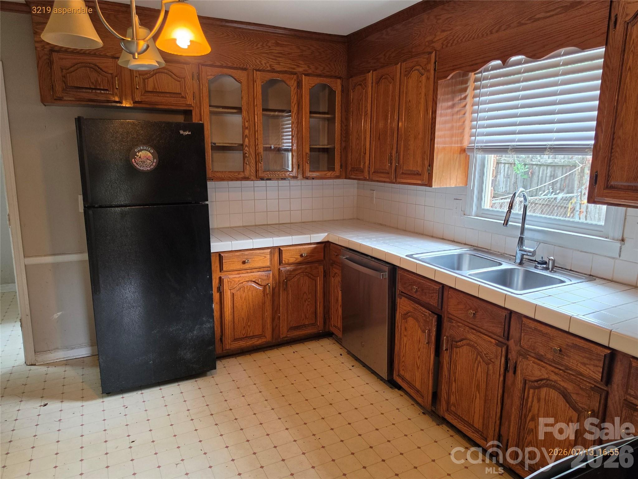3219 Aspendale Lane Property Photo 7
