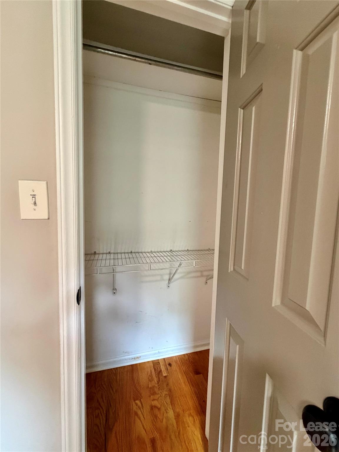 312 W 10th Street Property Photo 15