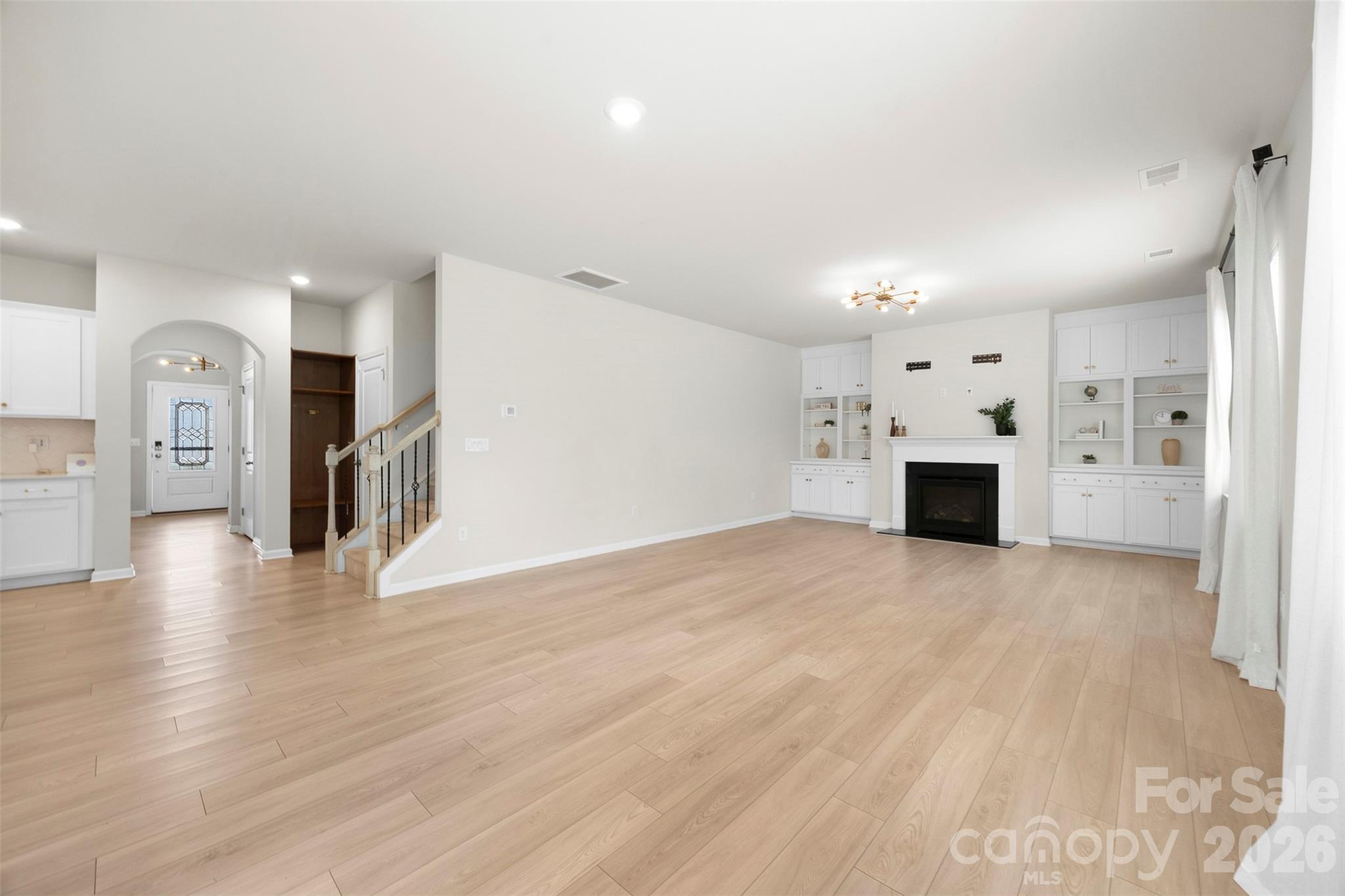 4044 Whipcord Drive Property Photo 13