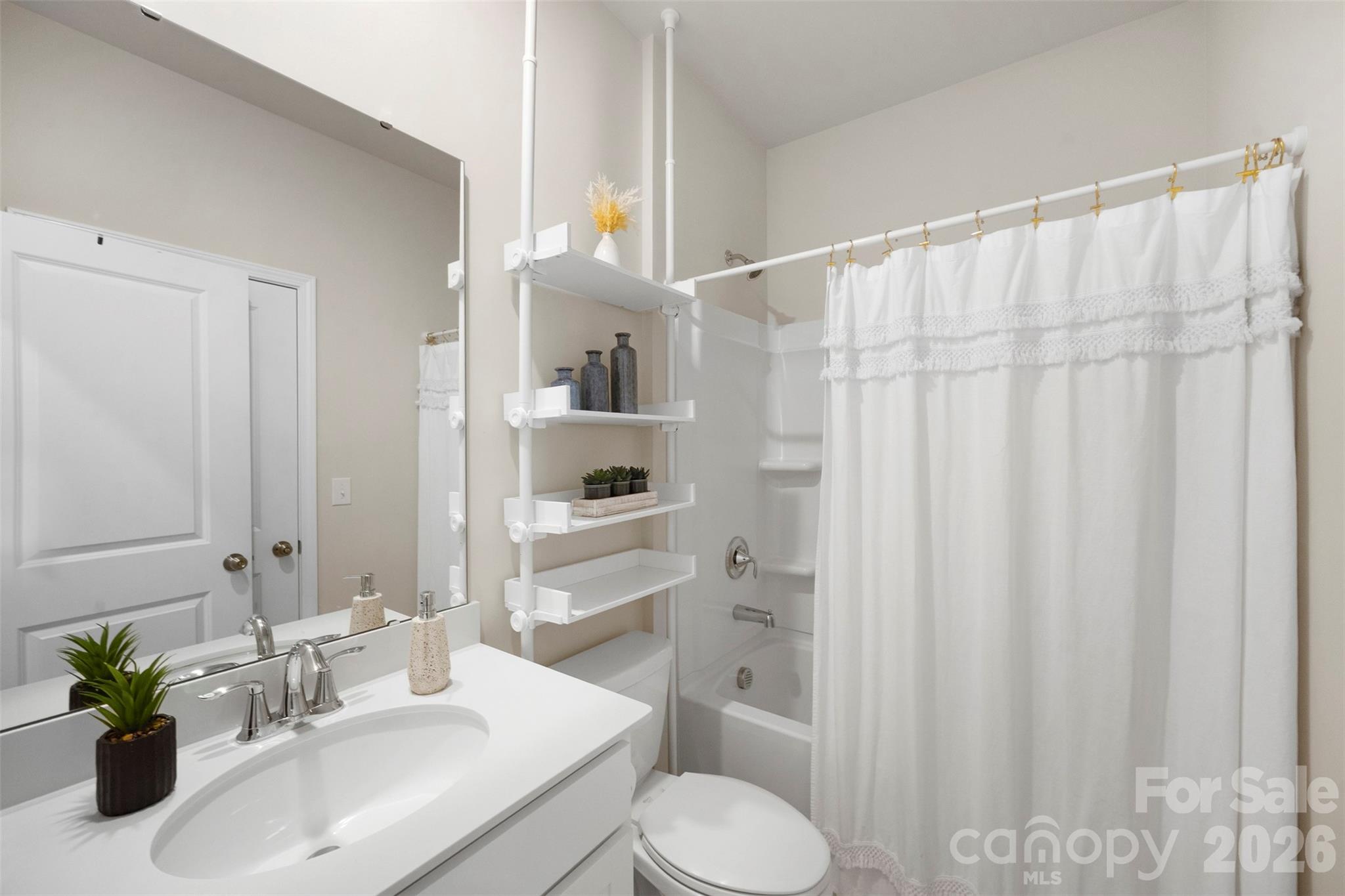 4044 Whipcord Drive Property Photo 16