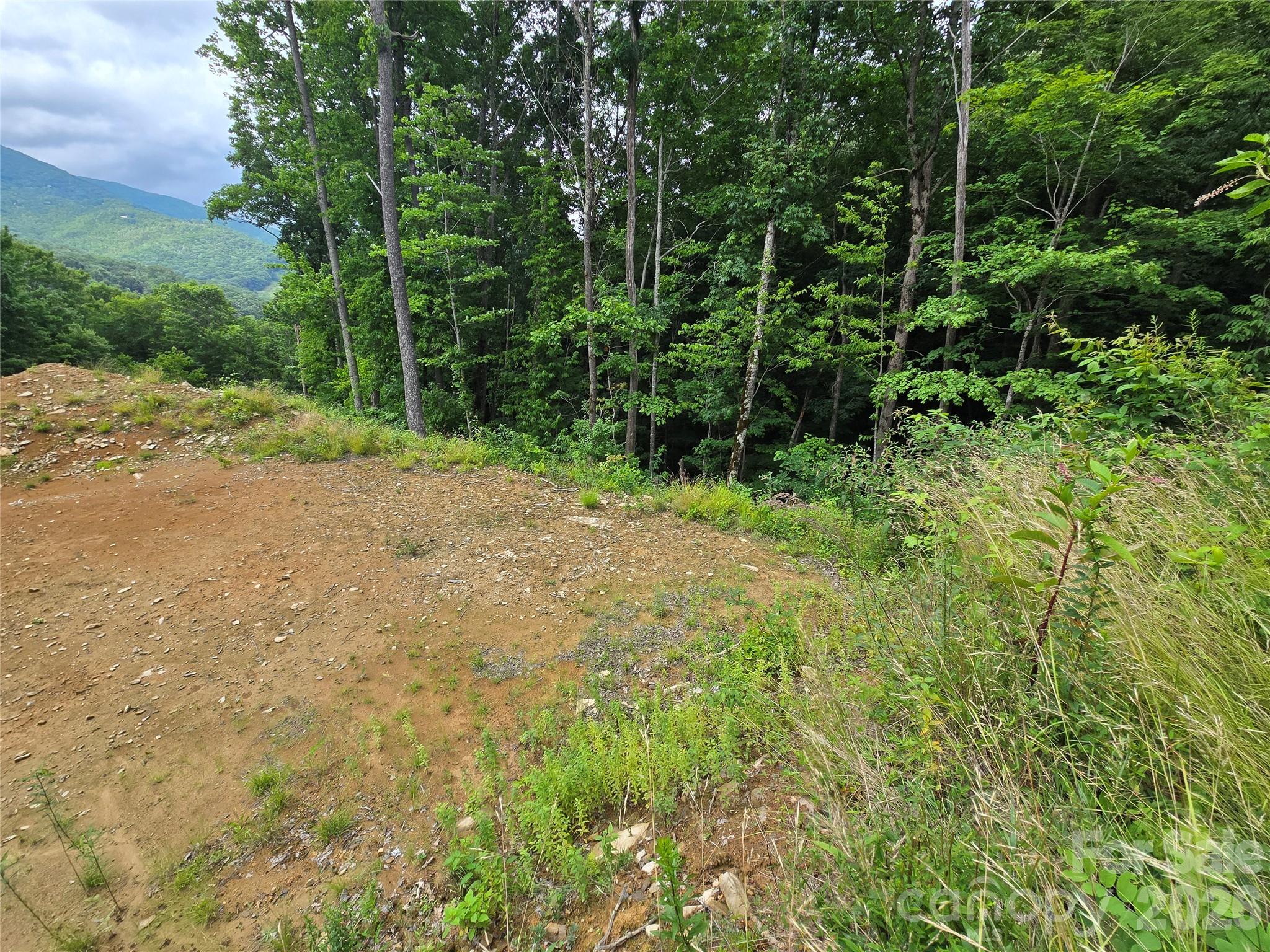 52 Lantern Ridge Property Photo 3