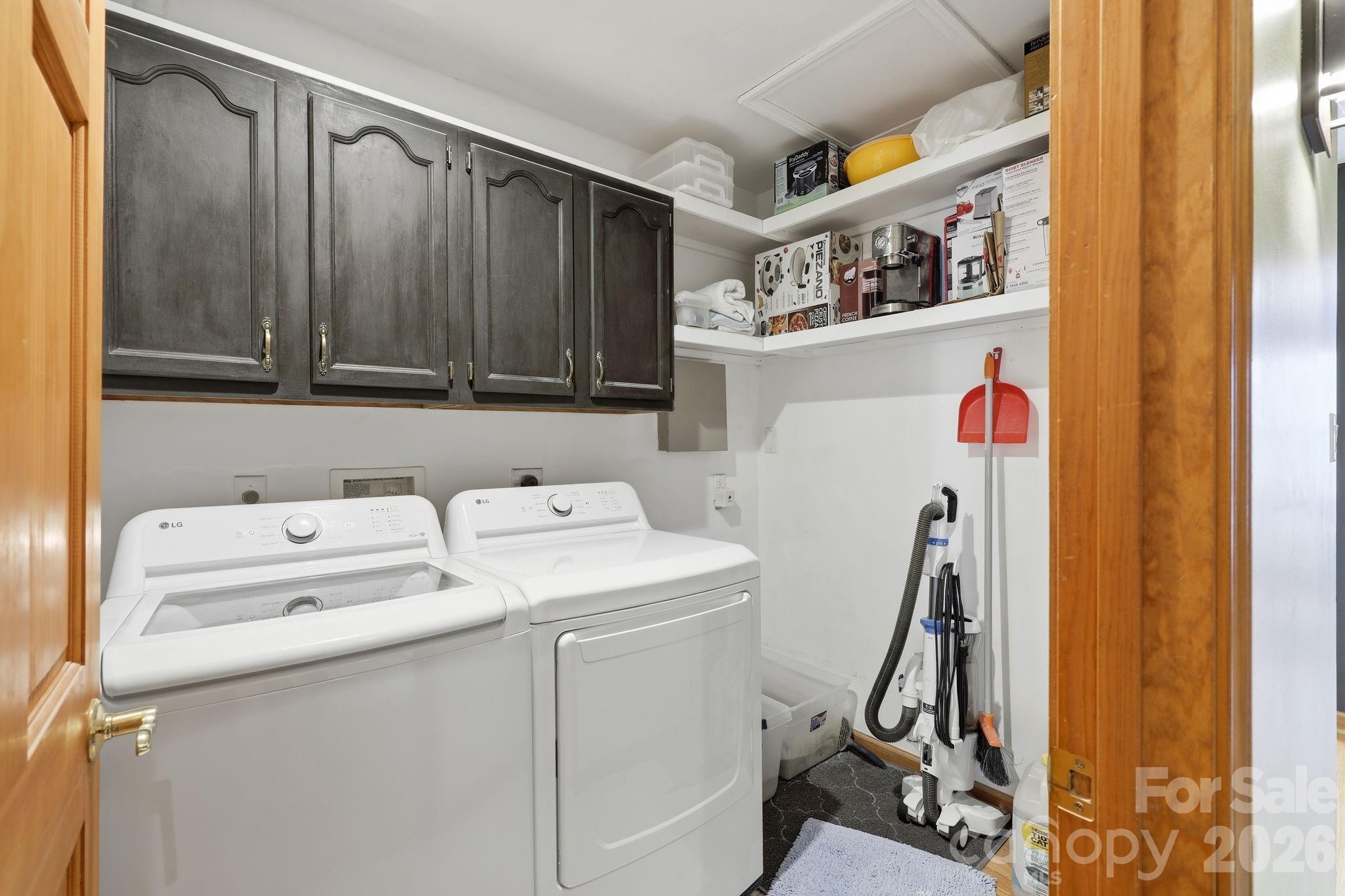241 Alta Vista Drive Property Photo 24