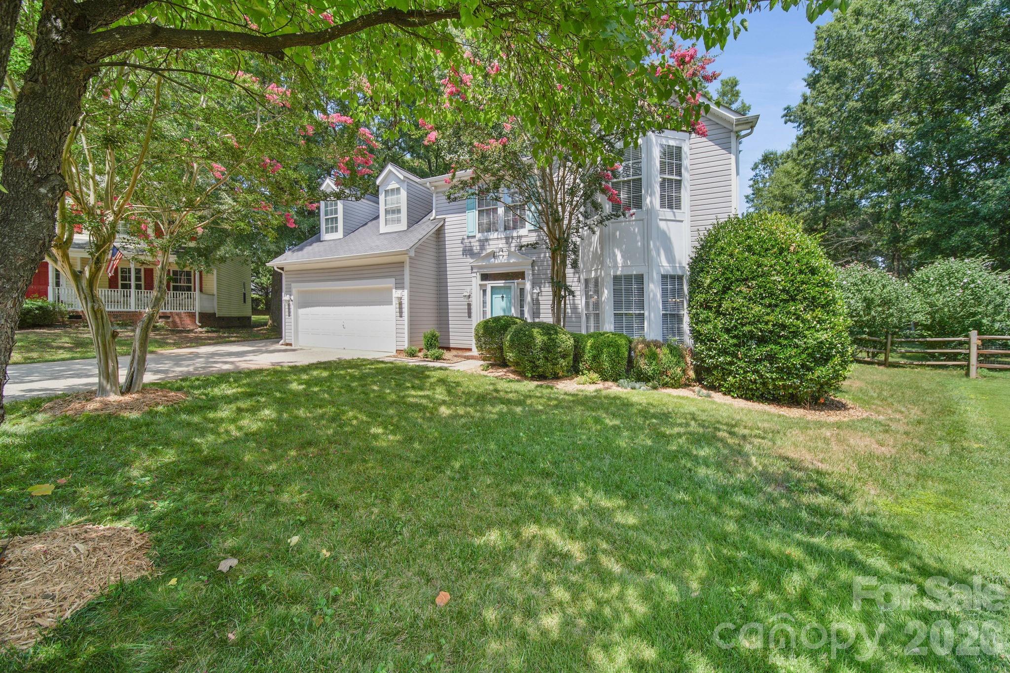9136 Whittel Place Property Photo 3