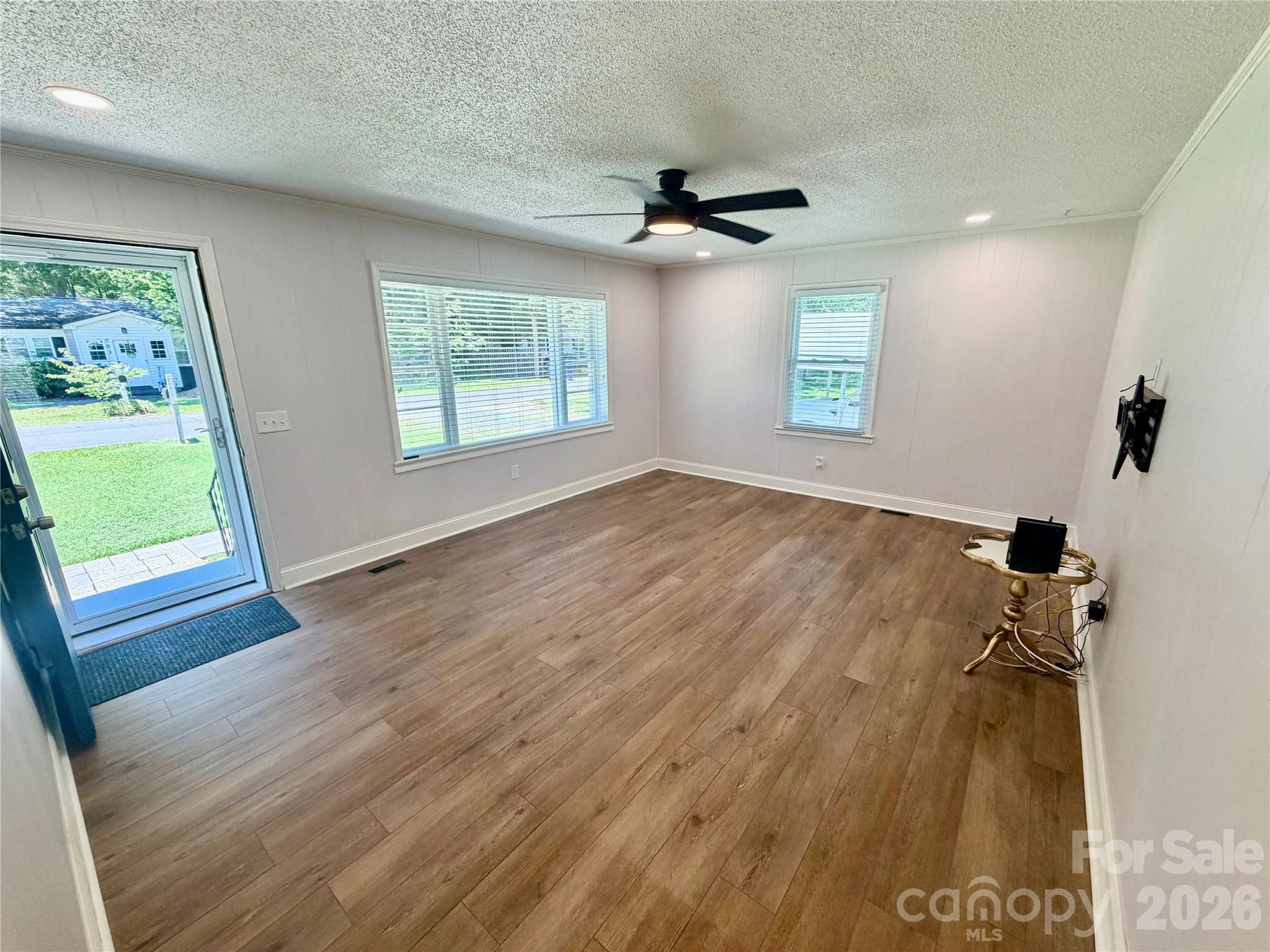 104 Hilltop Street Property Photo 8