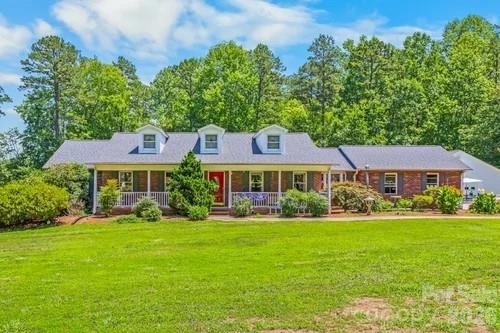 3800 Cauble Road Property Photo 2