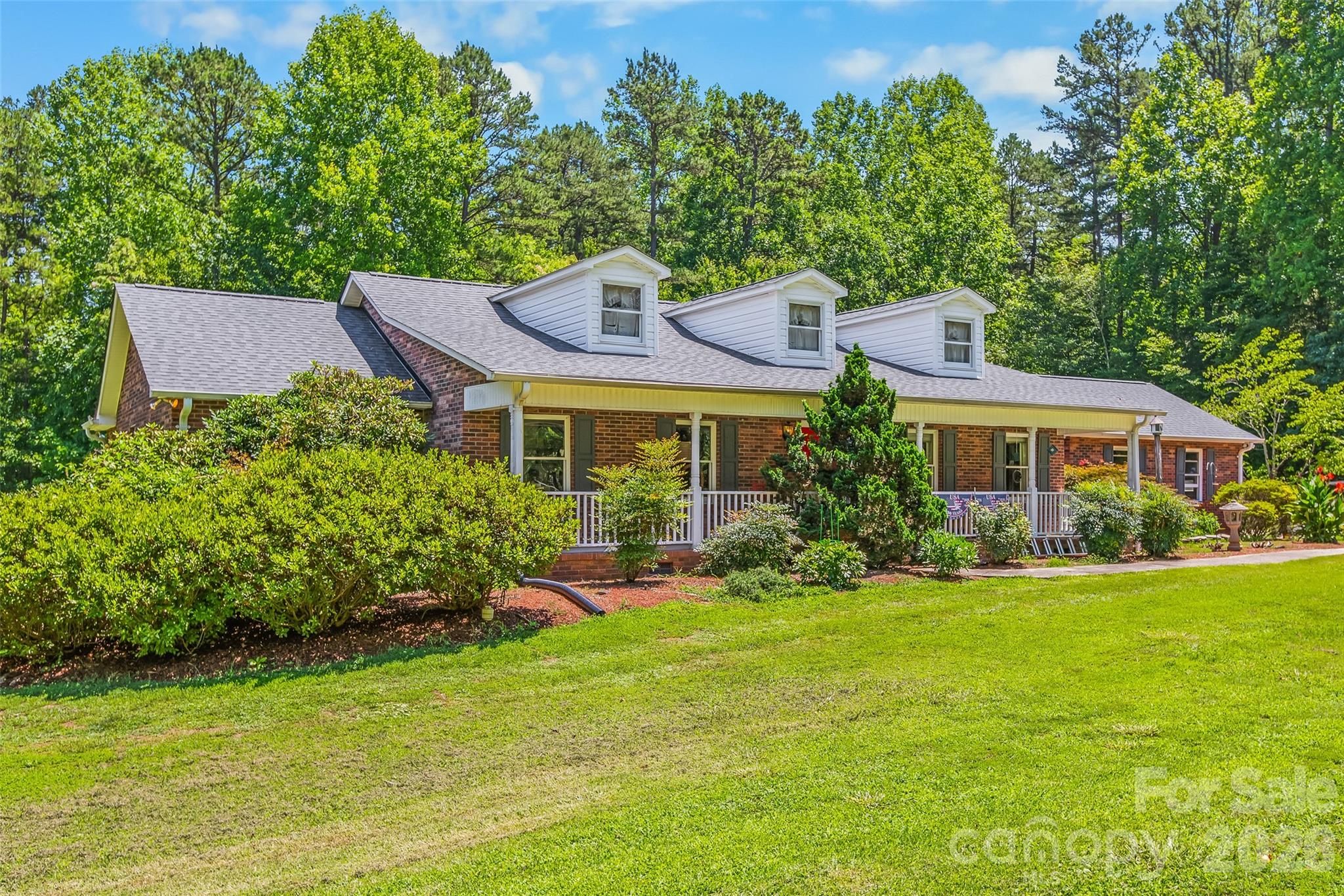 3800 Cauble Road Property Photo 3