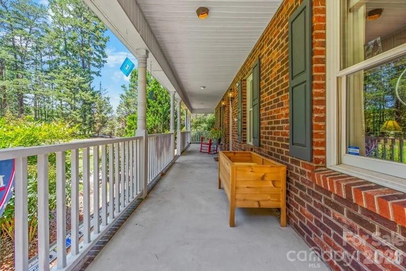 3800 Cauble Road Property Photo 6