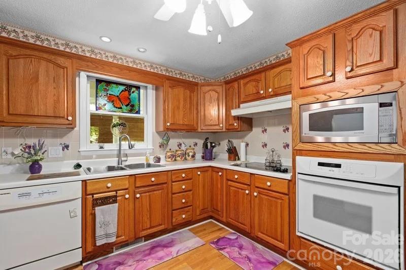 3800 Cauble Road Property Photo 14