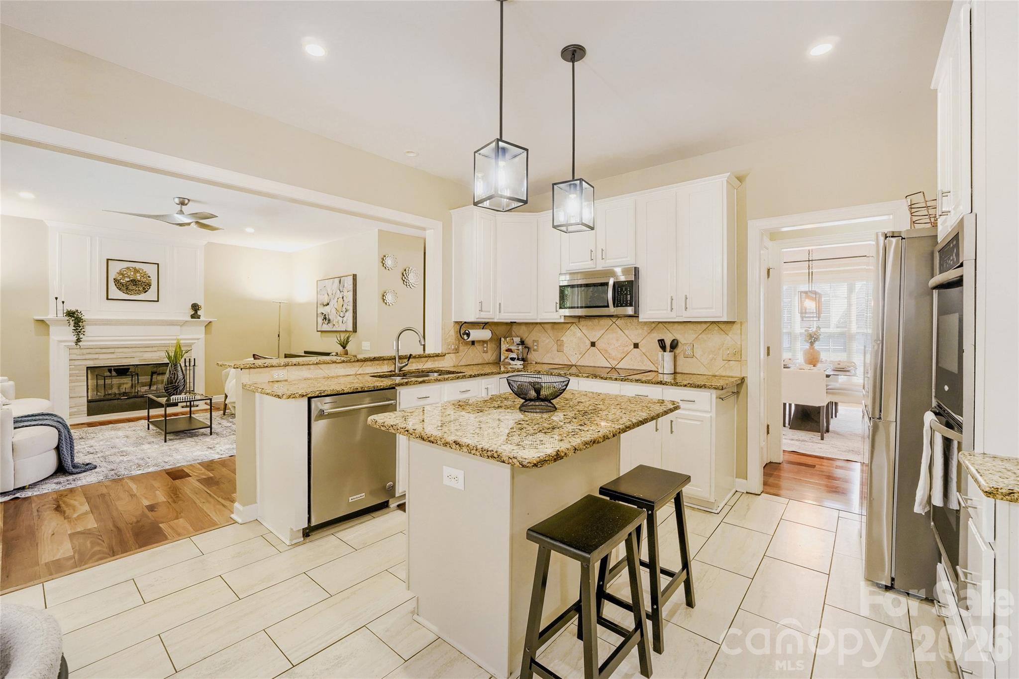 10701 Pomerane Place Property Photo 14