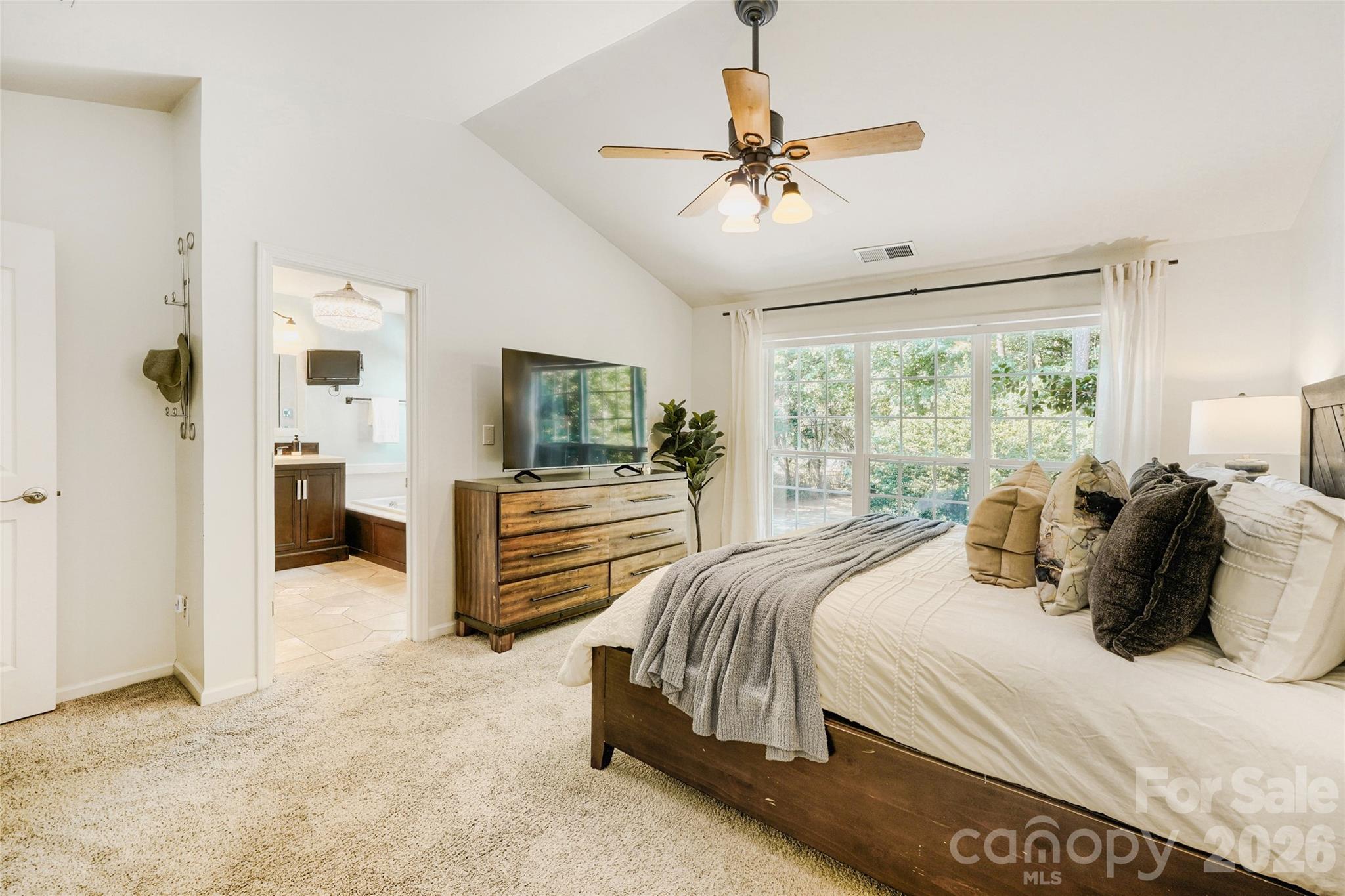 10701 Pomerane Place Property Photo 24