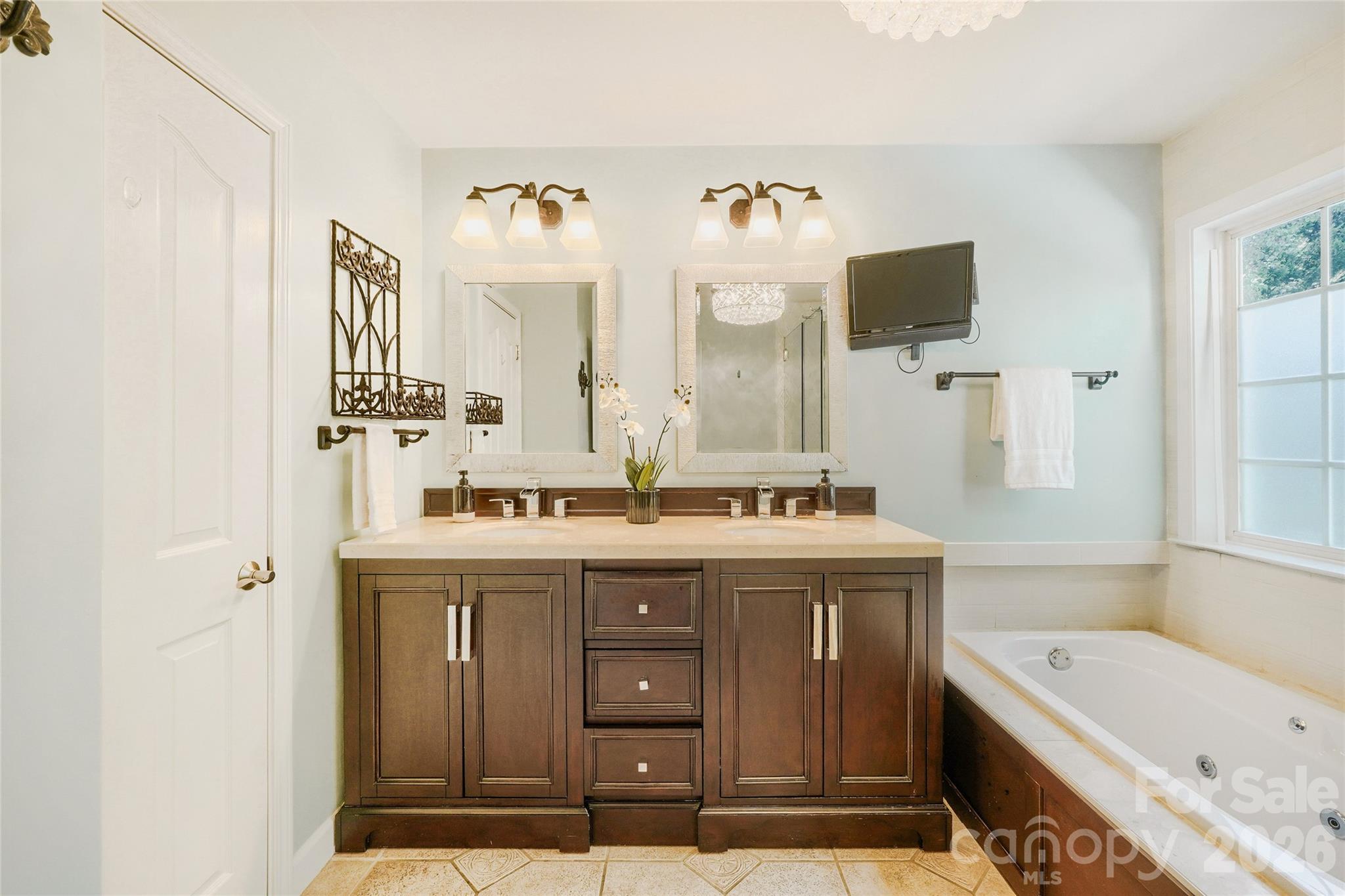 10701 Pomerane Place Property Photo 27