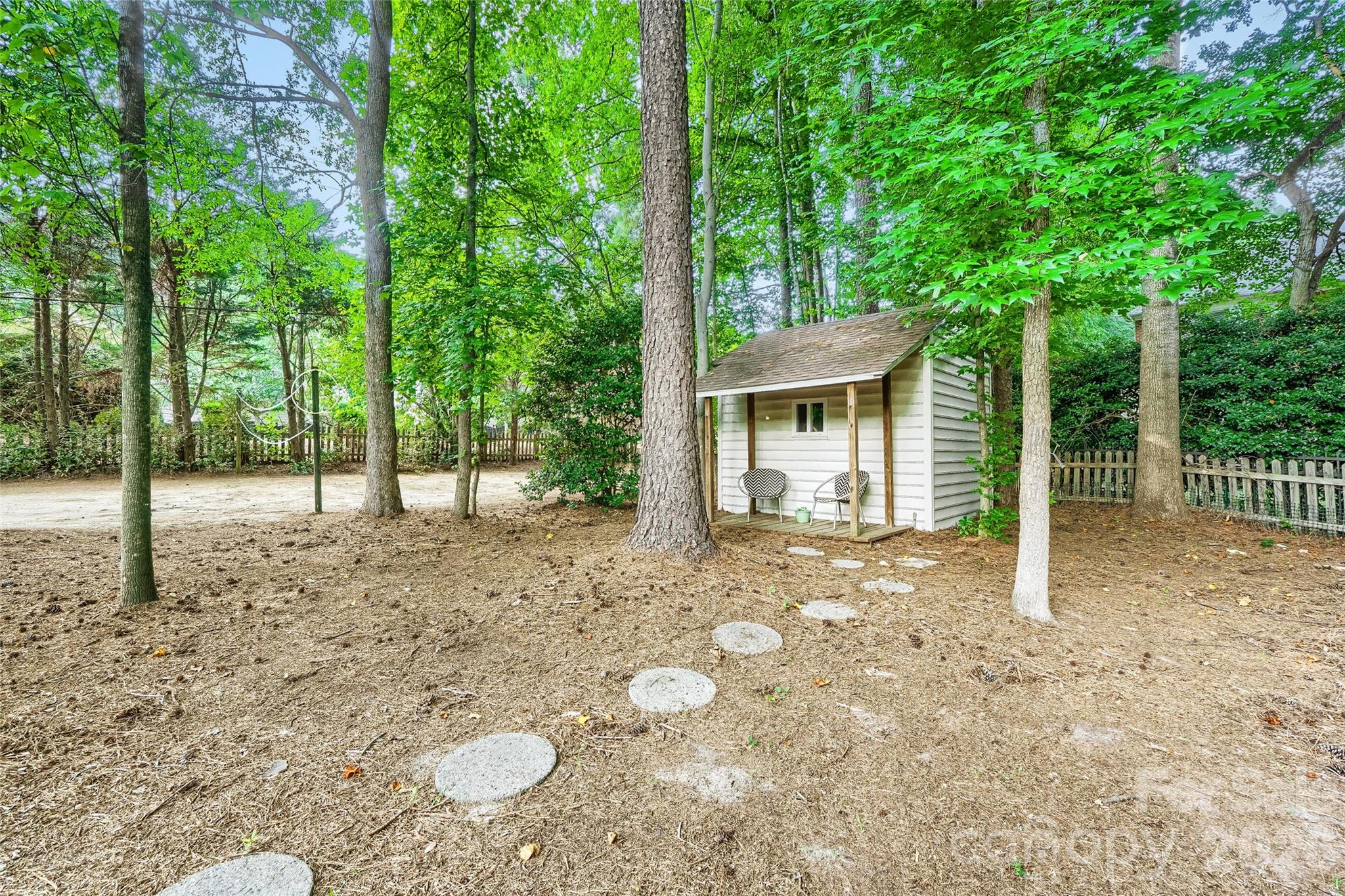 10701 Pomerane Place Property Photo 38