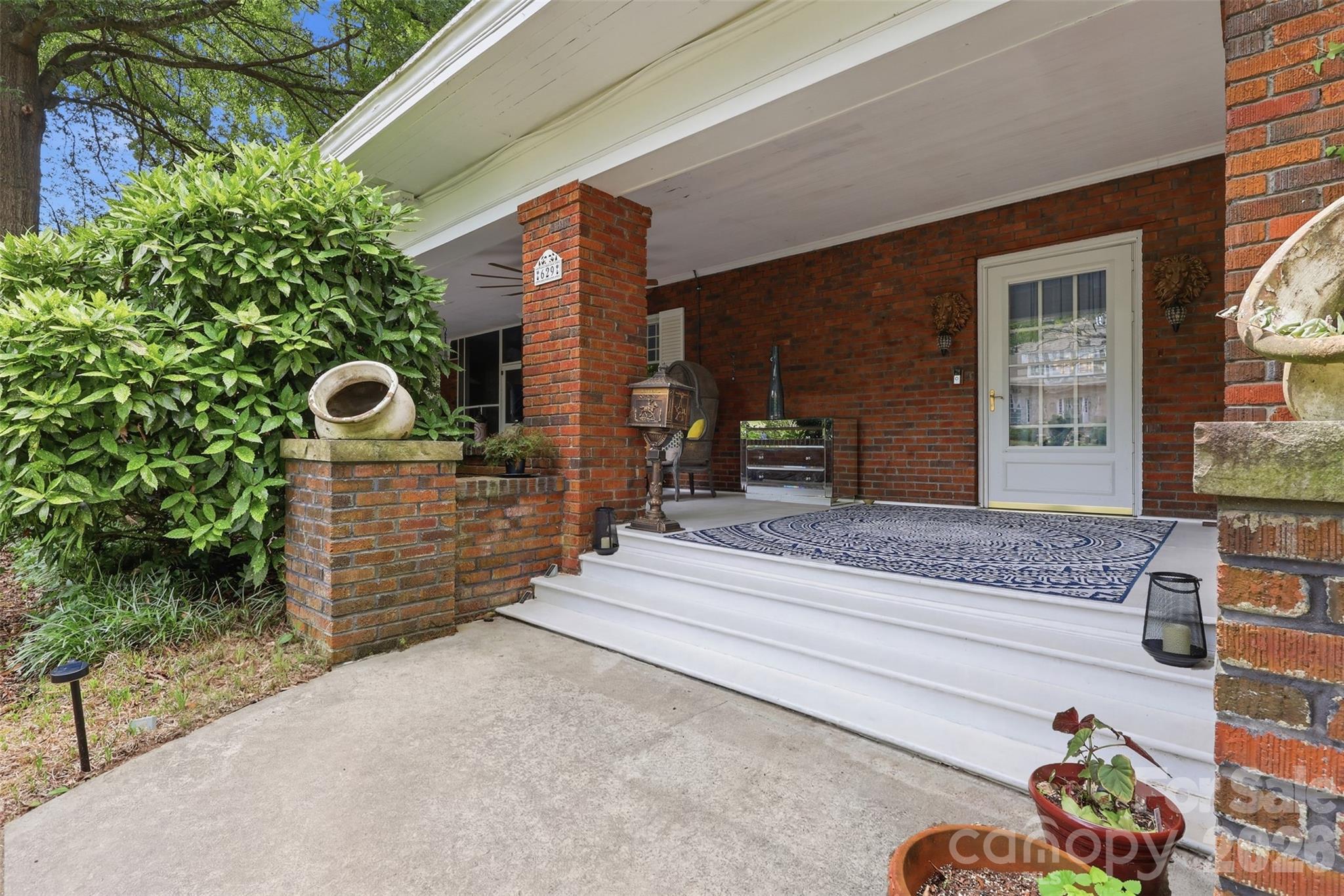 629 Mitchell Avenue Property Photo 2