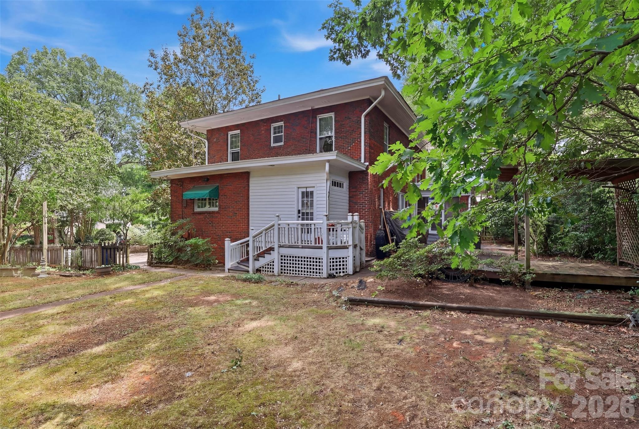 629 Mitchell Avenue Property Photo 33