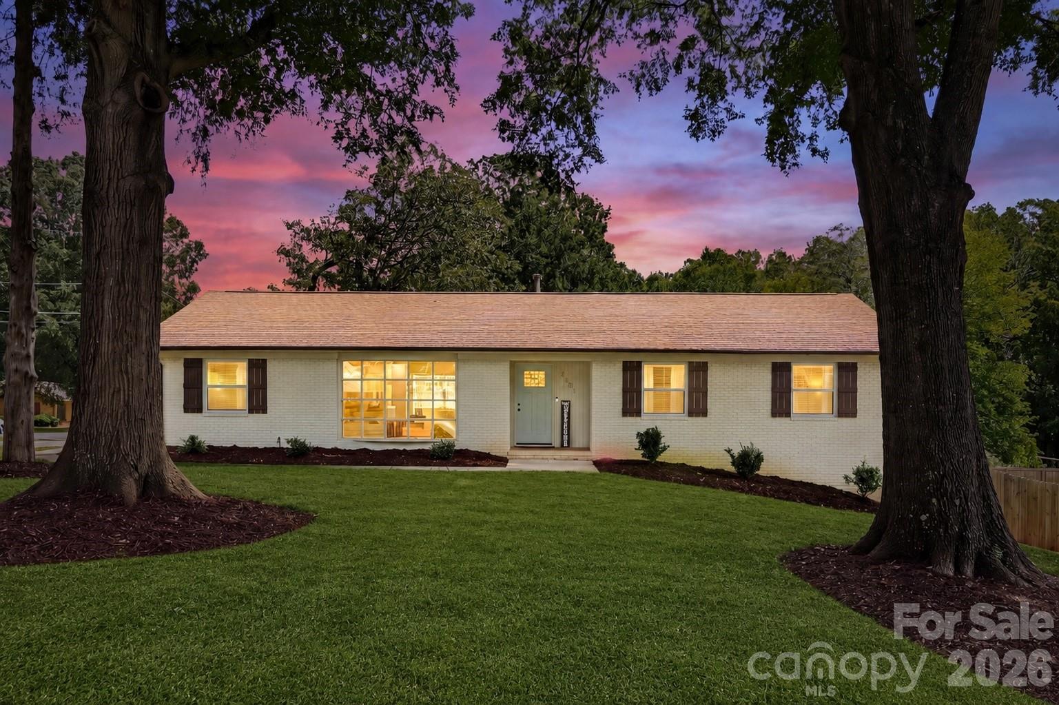1301 Manchester Lane Property Photo 2