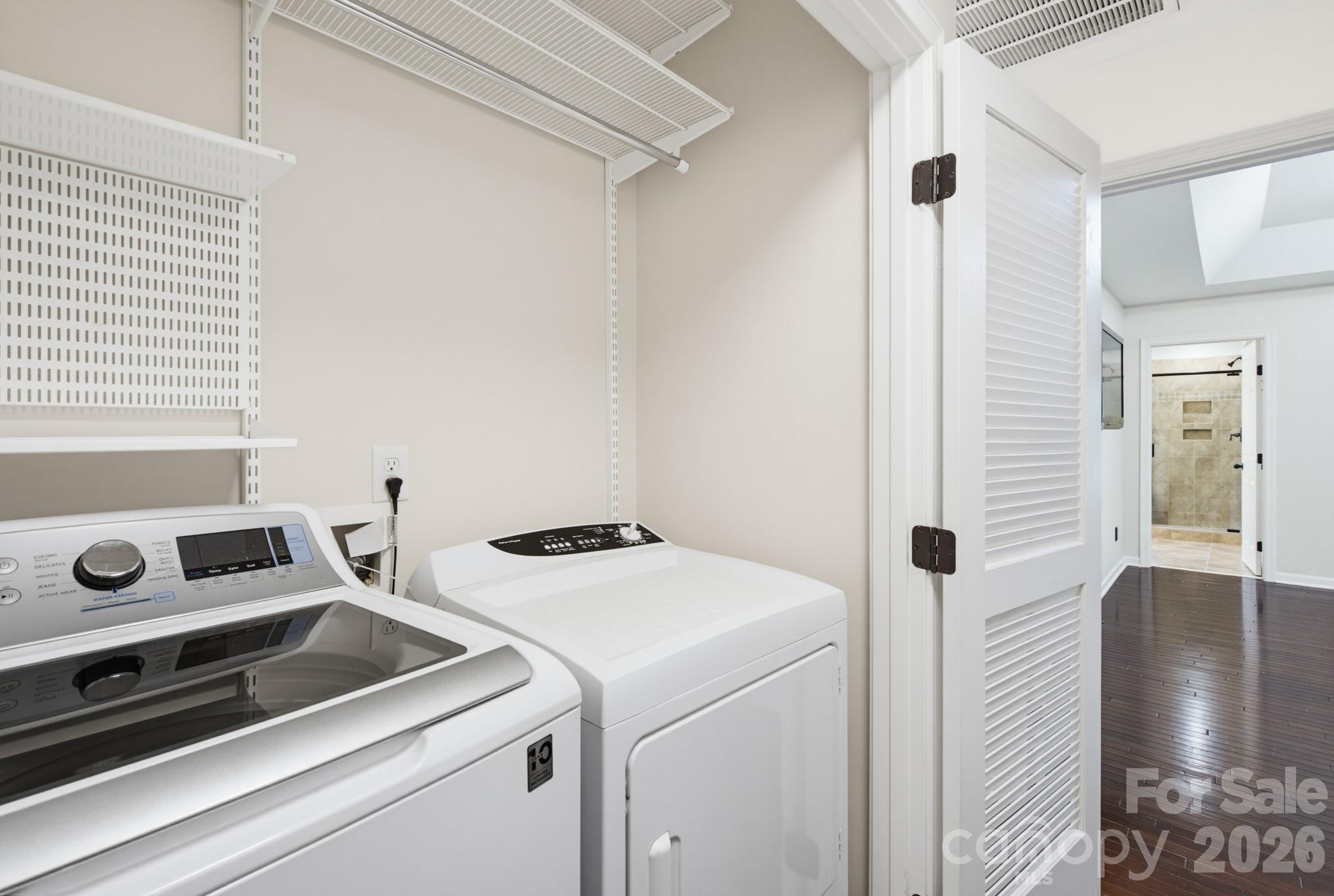 225 Lincoln Street Property Photo 37
