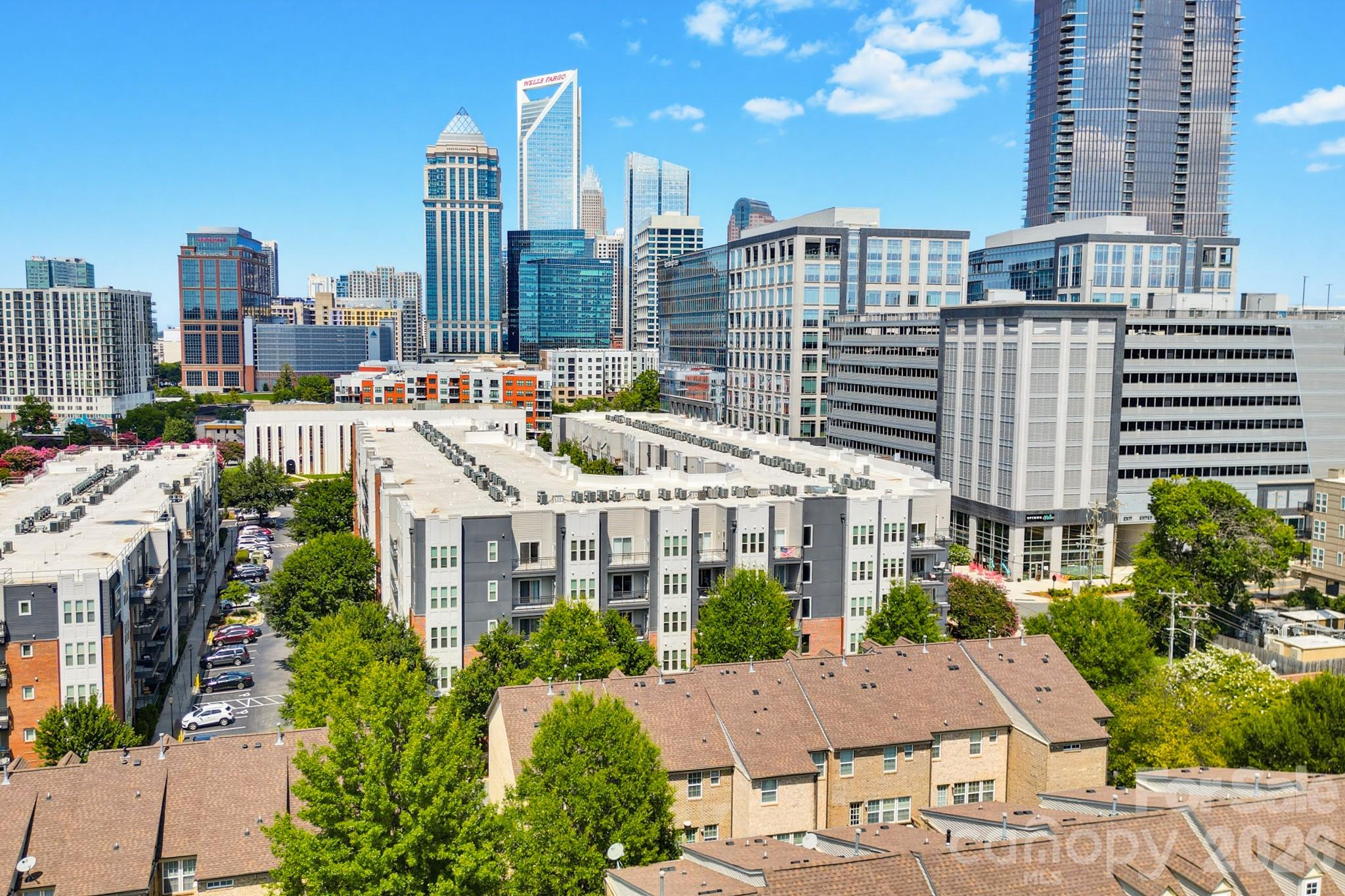 225 Lincoln Street Property Photo 45
