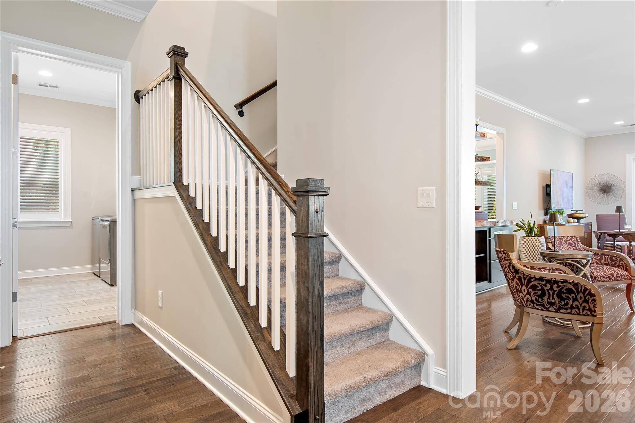 218 Stone Mountain Way 360 Property Photo 6