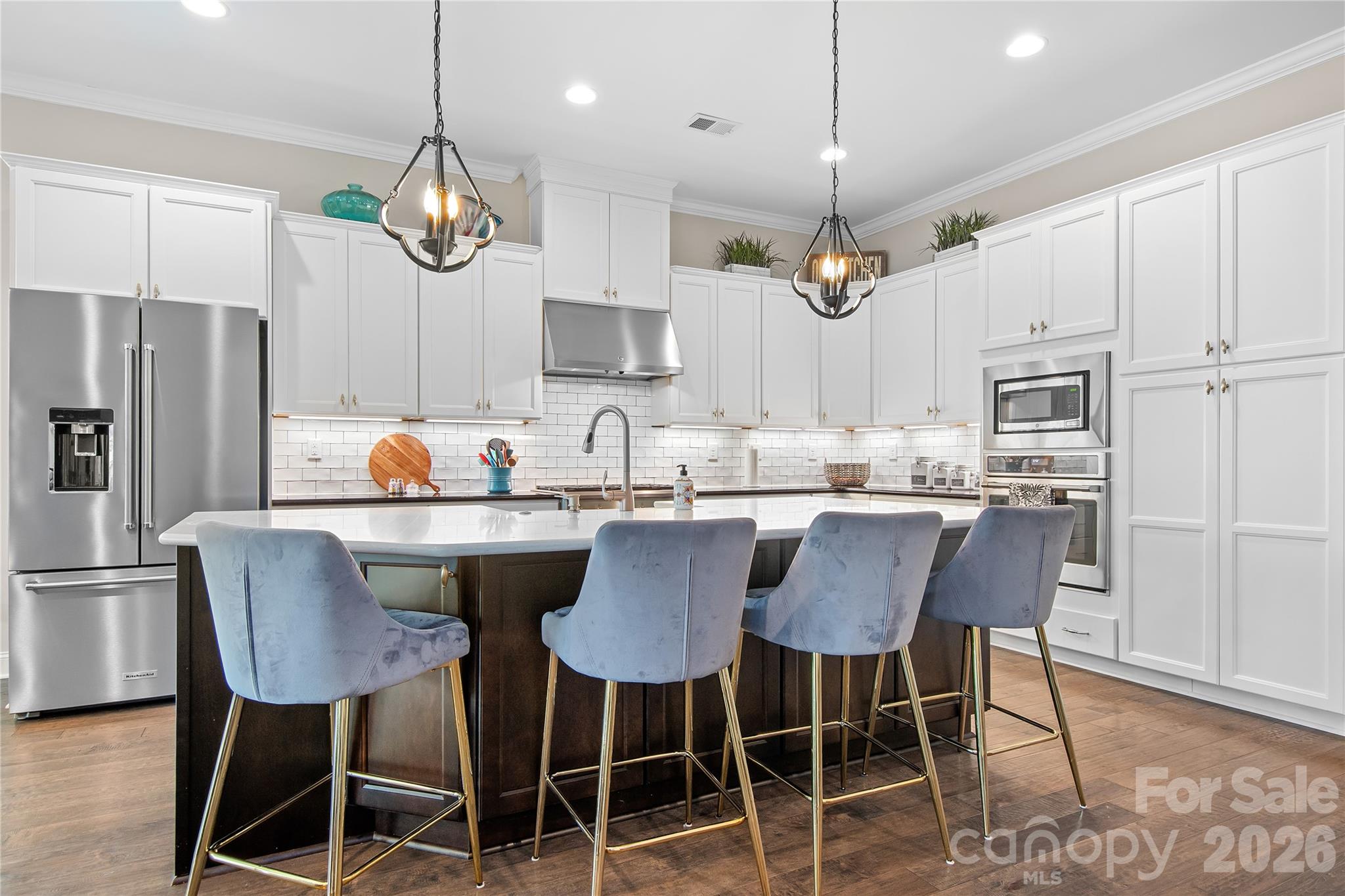218 Stone Mountain Way 360 Property Photo 10