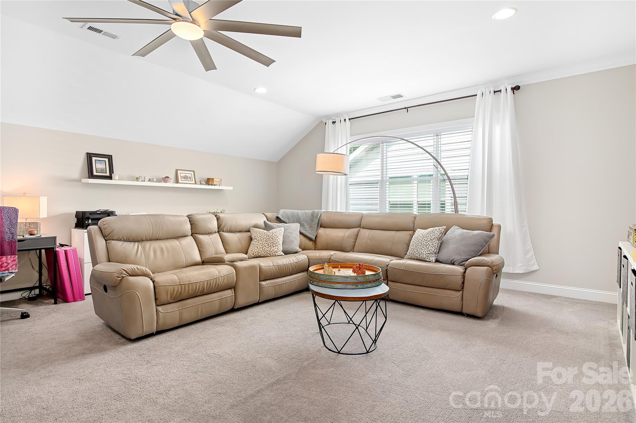 218 Stone Mountain Way 360 Property Photo 26