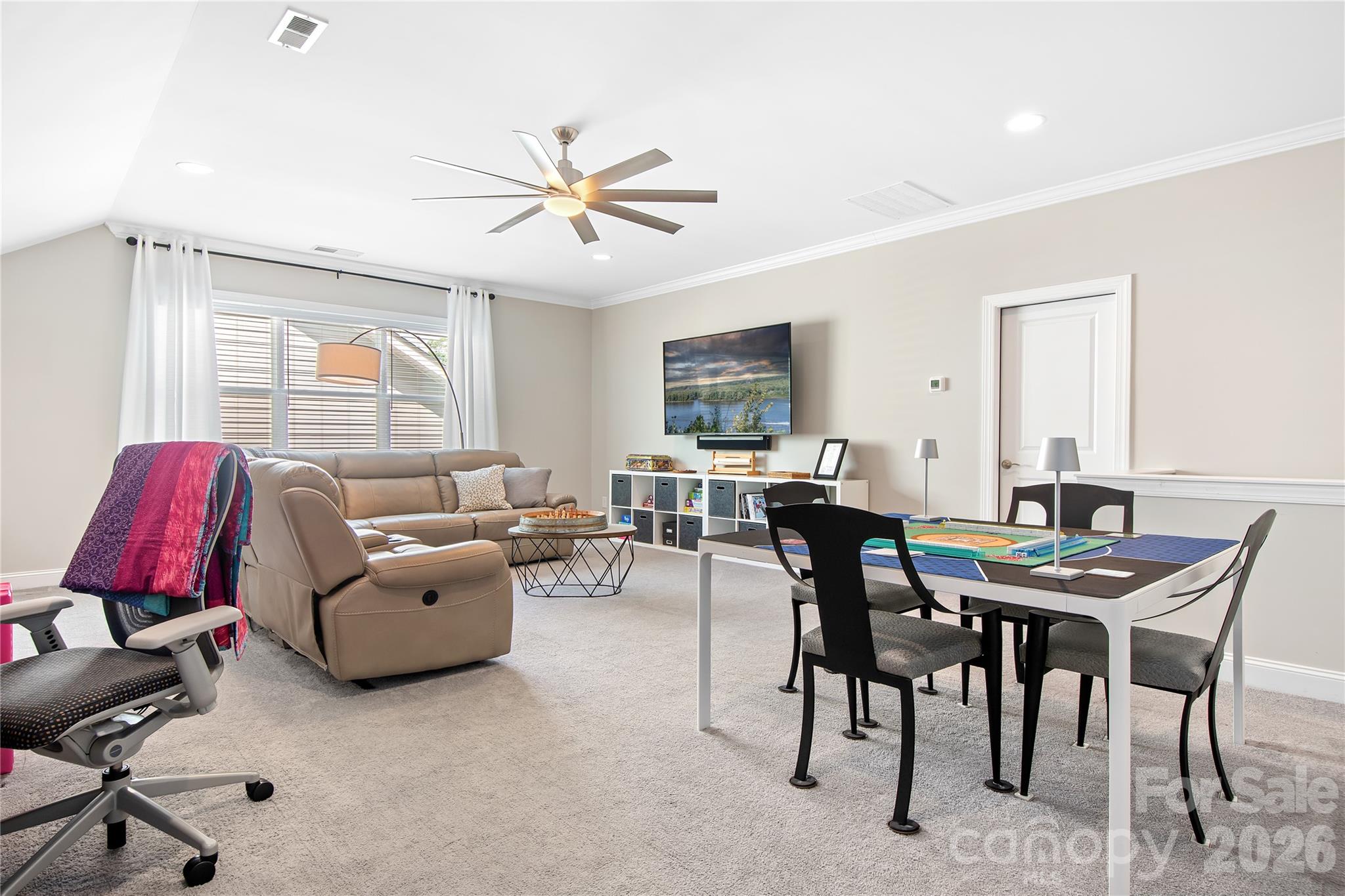 218 Stone Mountain Way 360 Property Photo 27