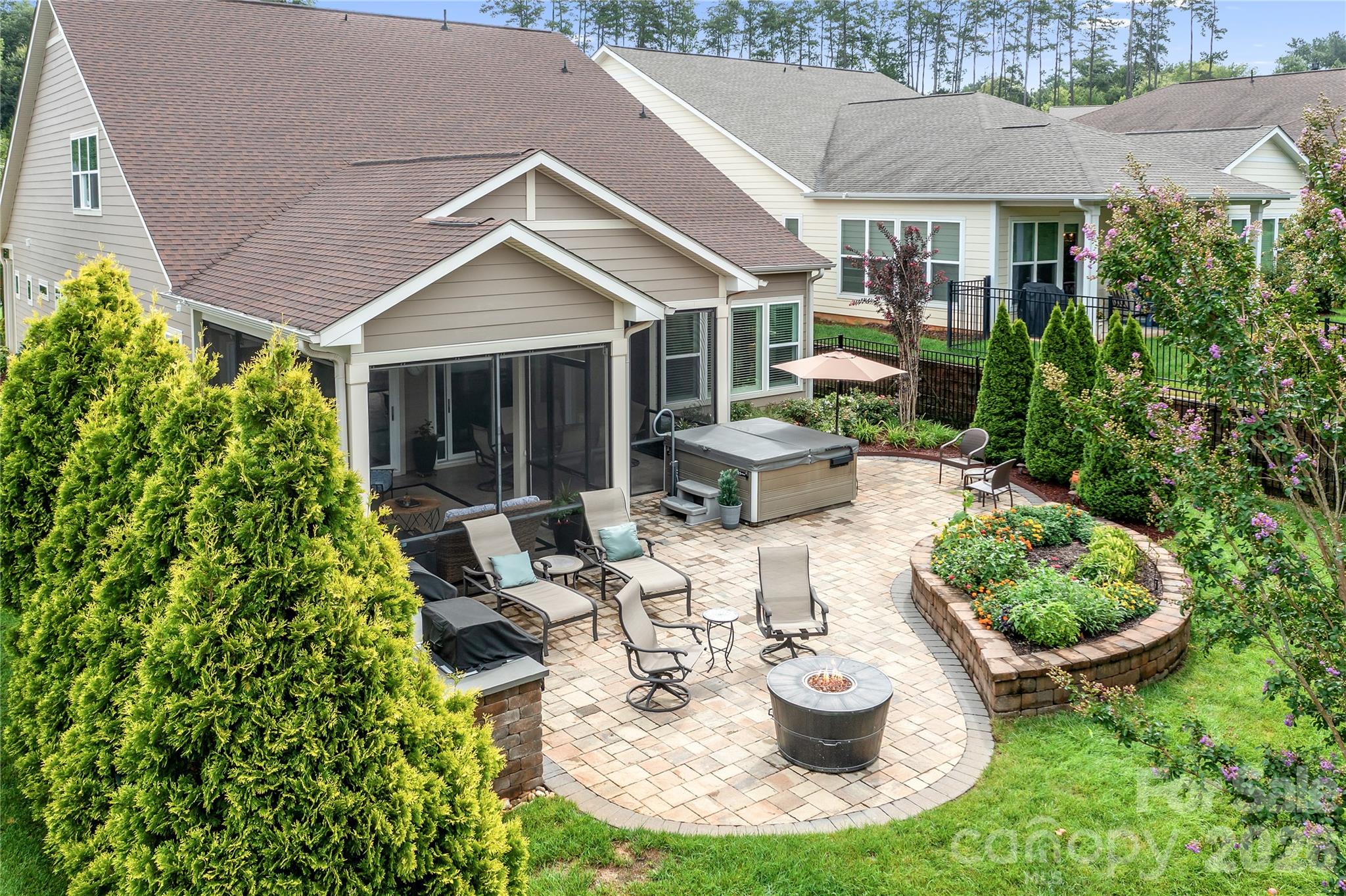 218 Stone Mountain Way 360 Property Photo 43