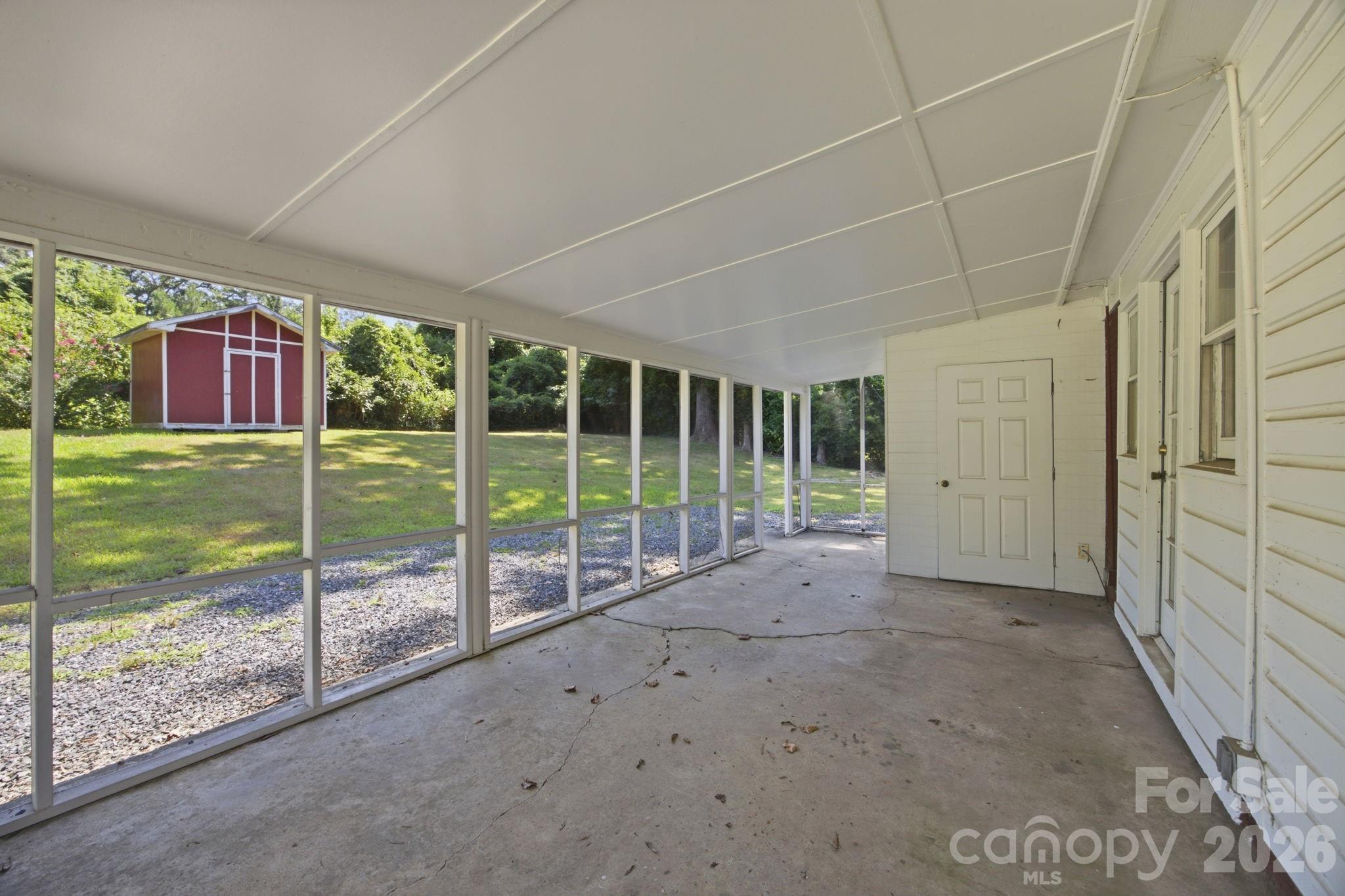 3129 Iredell Drive Property Photo 27