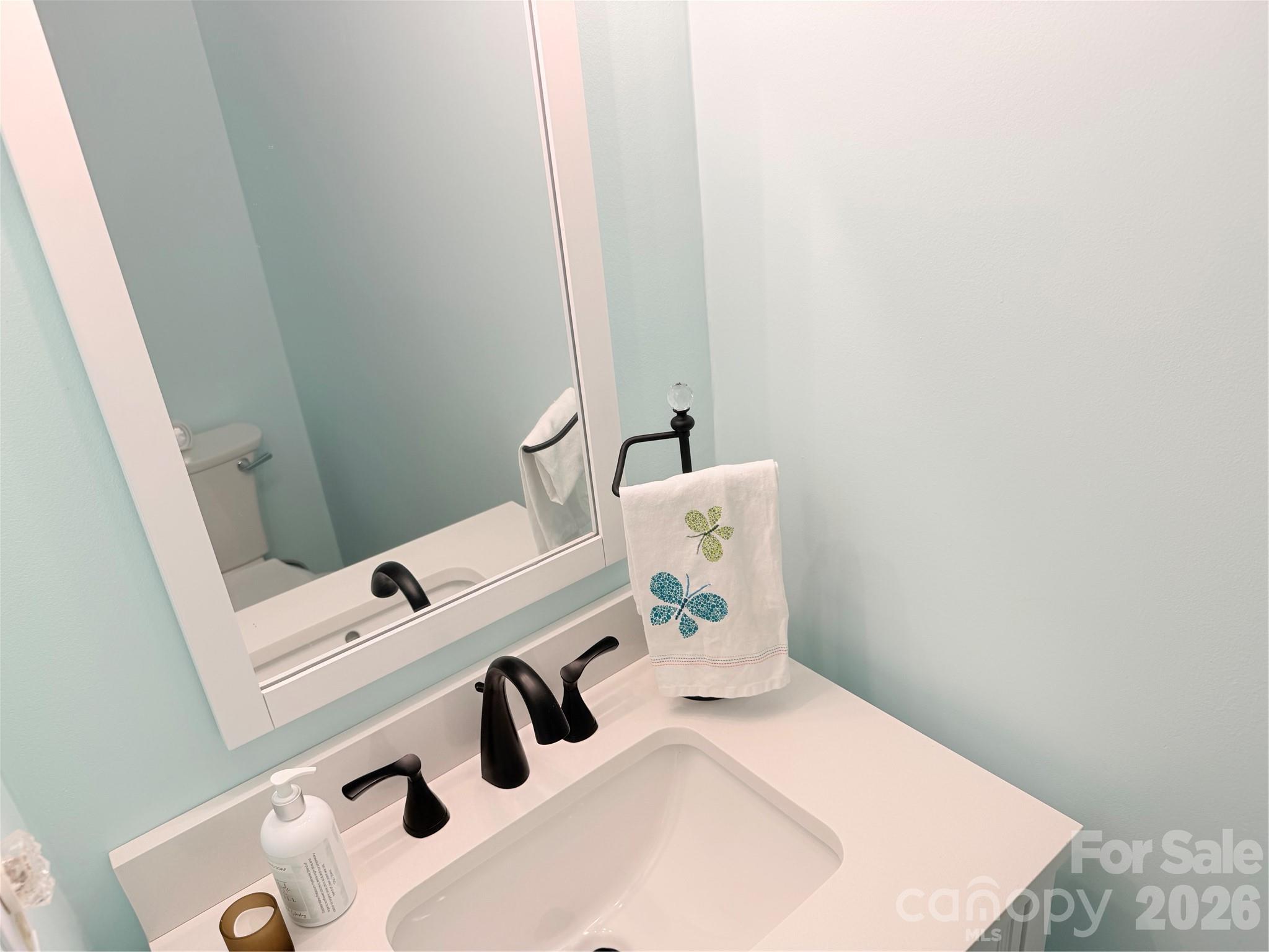 381 James Court 11 Property Photo 10