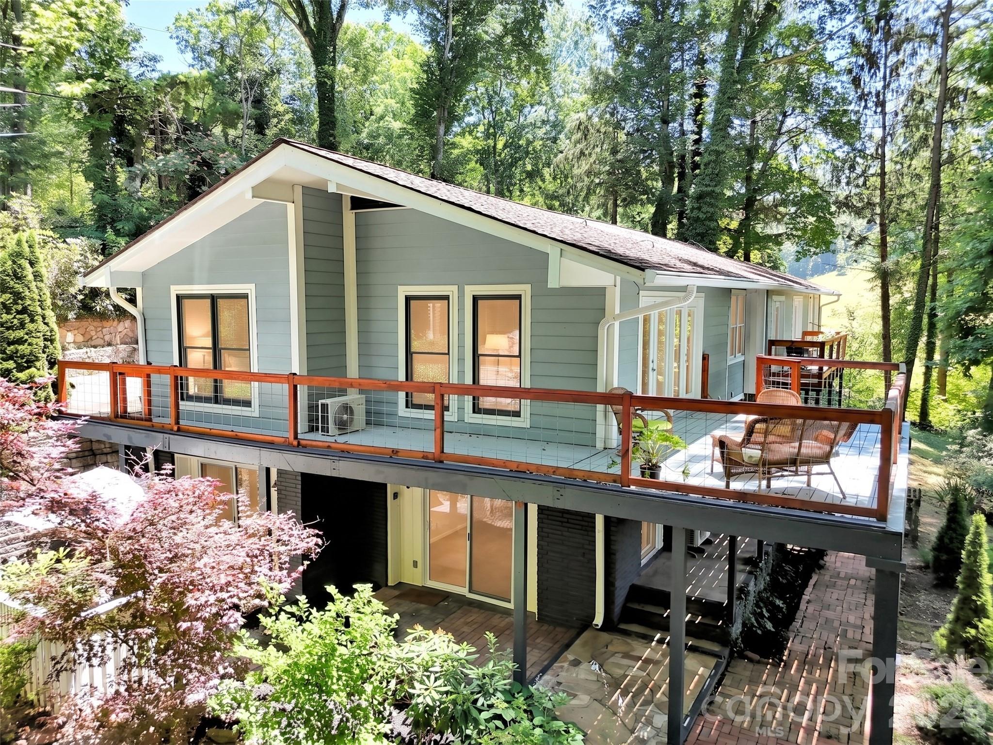 28 Wake Street Property Photo 3