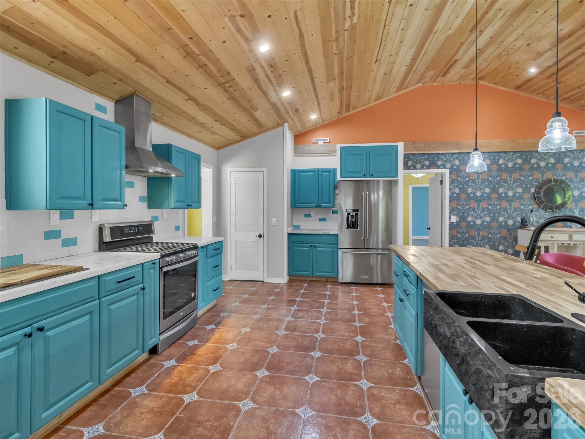 28 Wake Street Property Photo 8
