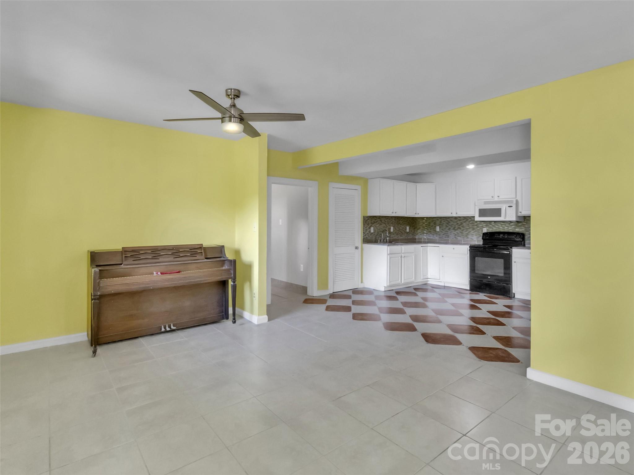28 Wake Street Property Photo 35