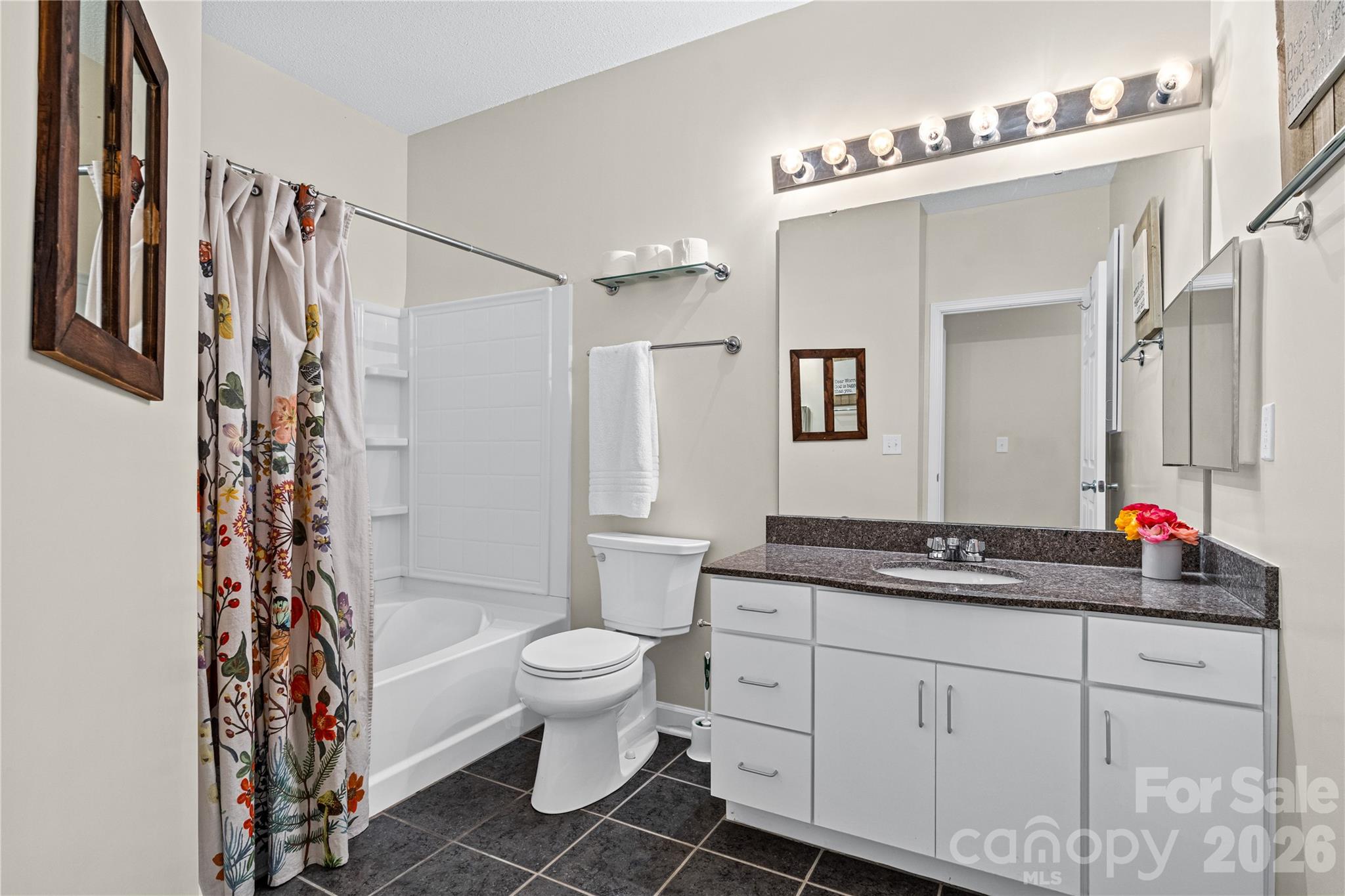 2000 Olde Eastwood Village Boulevard C-206 Property Photo 27
