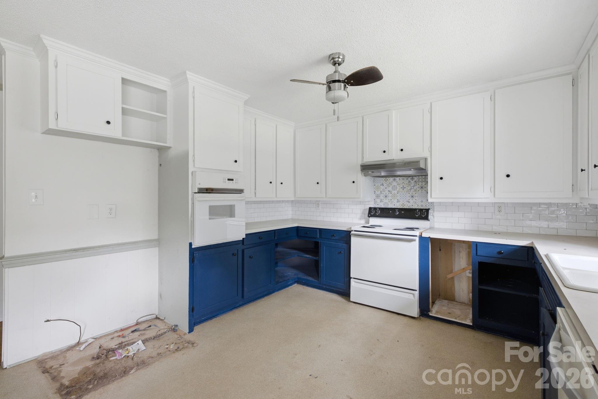 108 Augusta Drive Property Photo 10