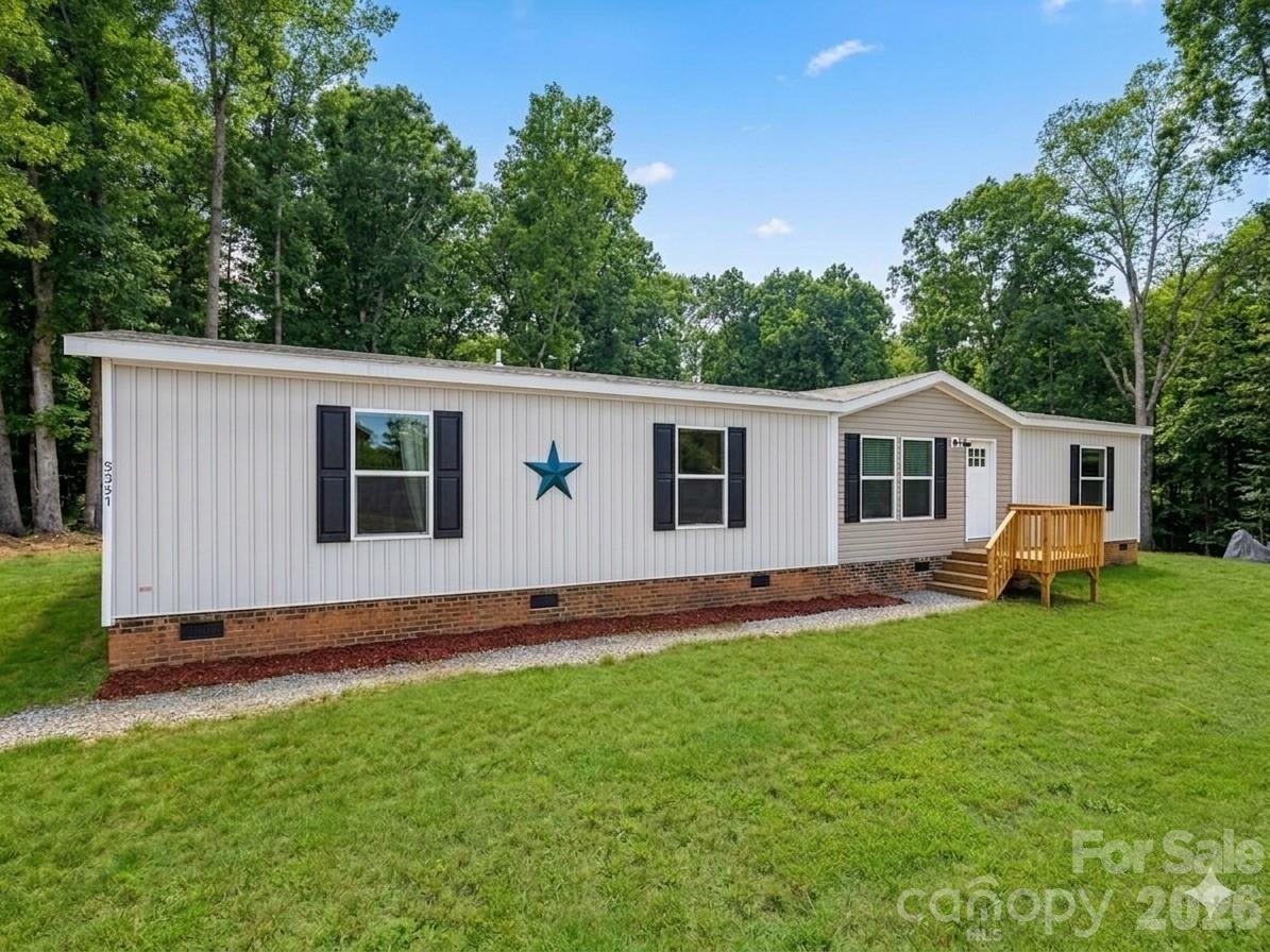 5351 Walter Lowman Road Property Photo 2