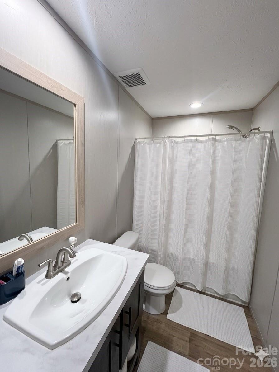 5351 Walter Lowman Road Property Photo 9
