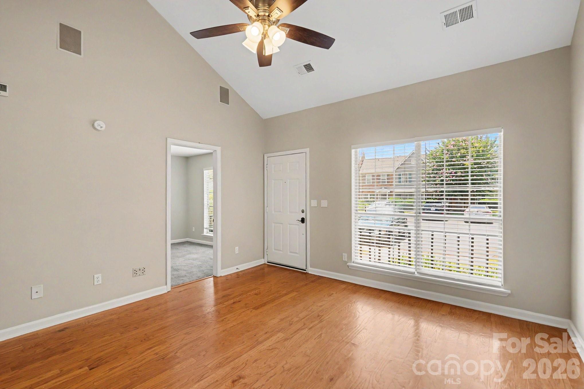 8260 Golf Ridge Drive Property Photo 4