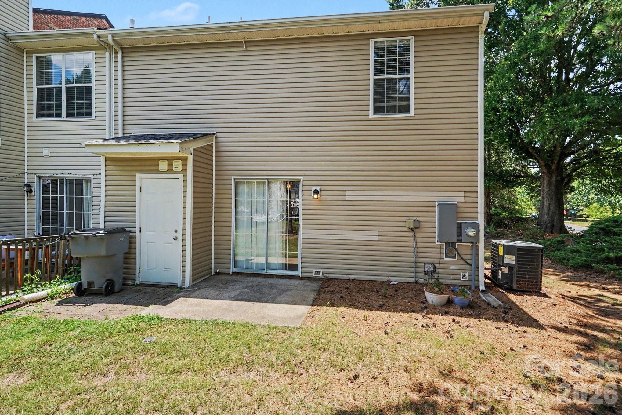 8260 Golf Ridge Drive Property Photo 15