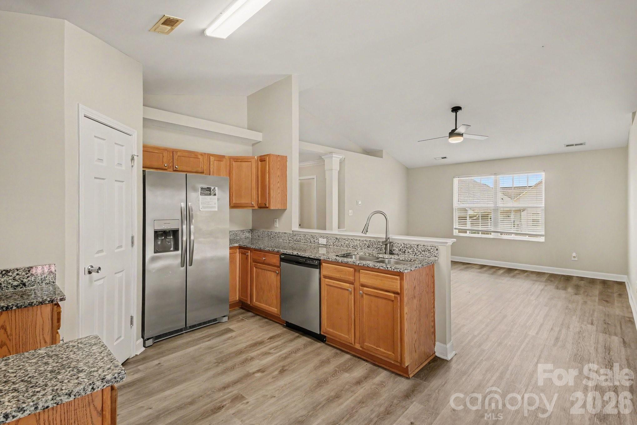 257 Periwinkle Street Property Photo 5