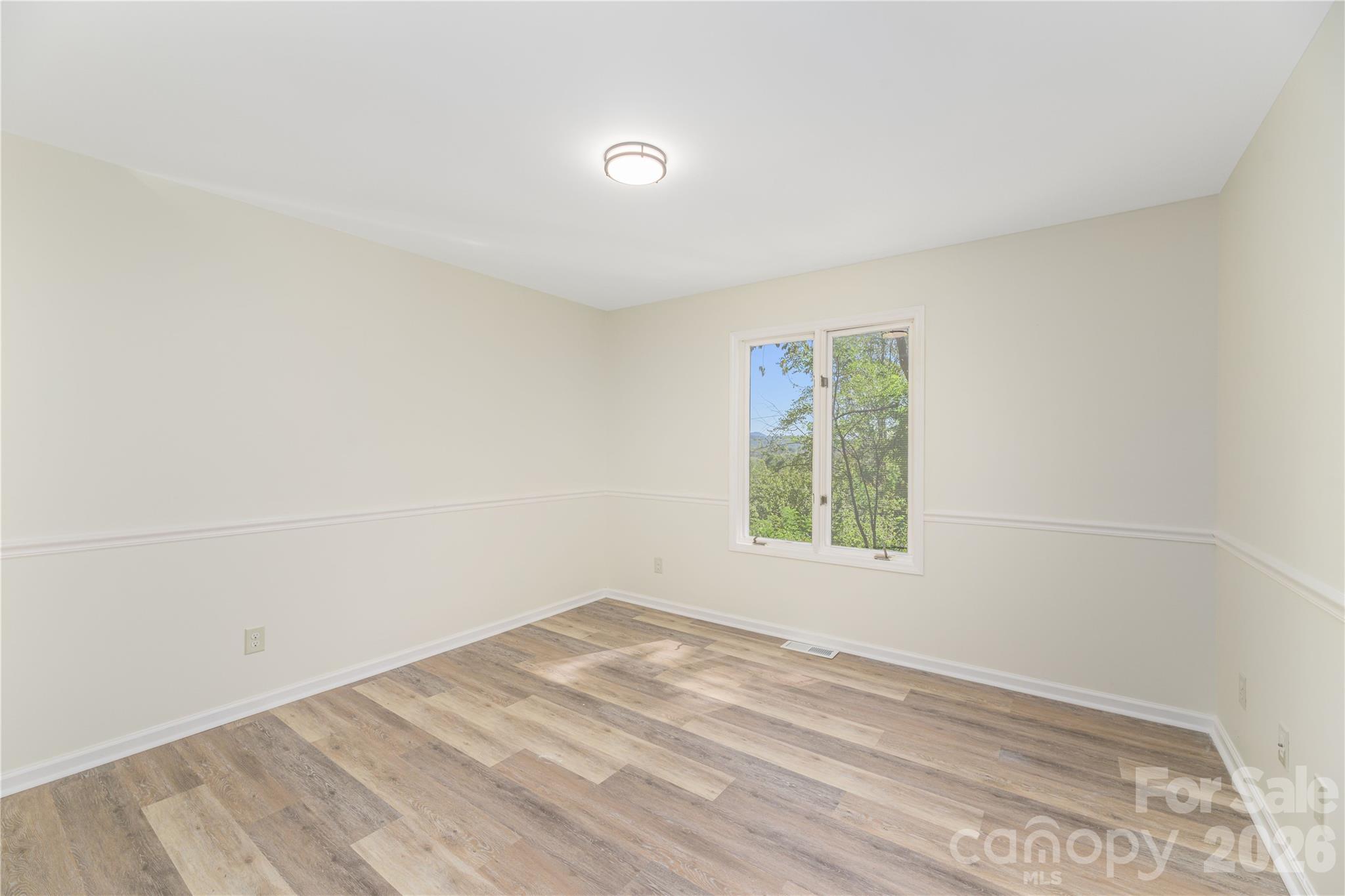 101 Fenner Avenue Property Photo 12