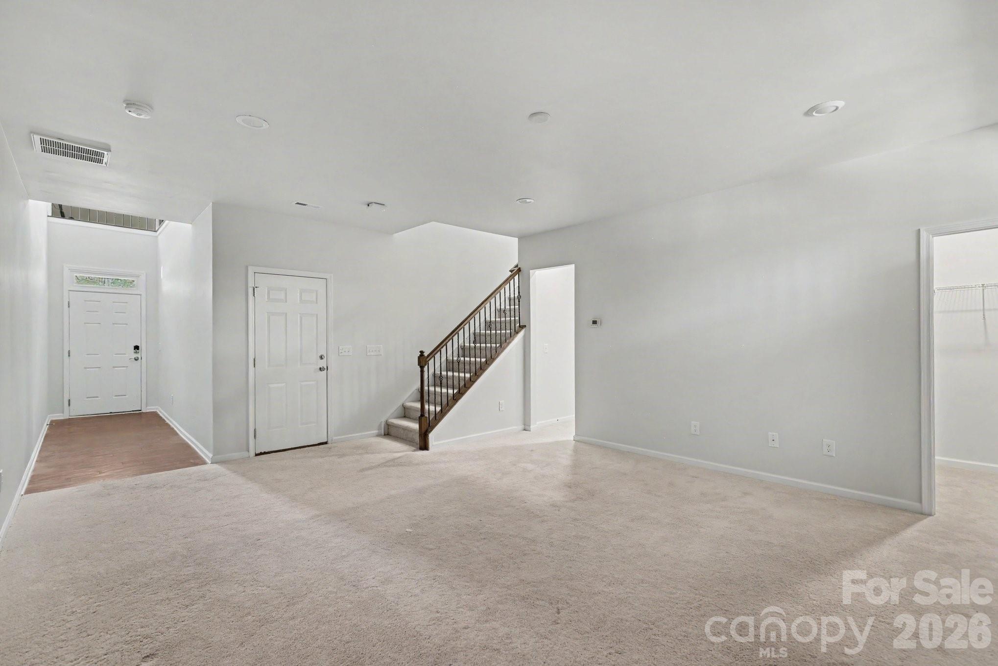 15124 Holly Run Lane Property Photo 5