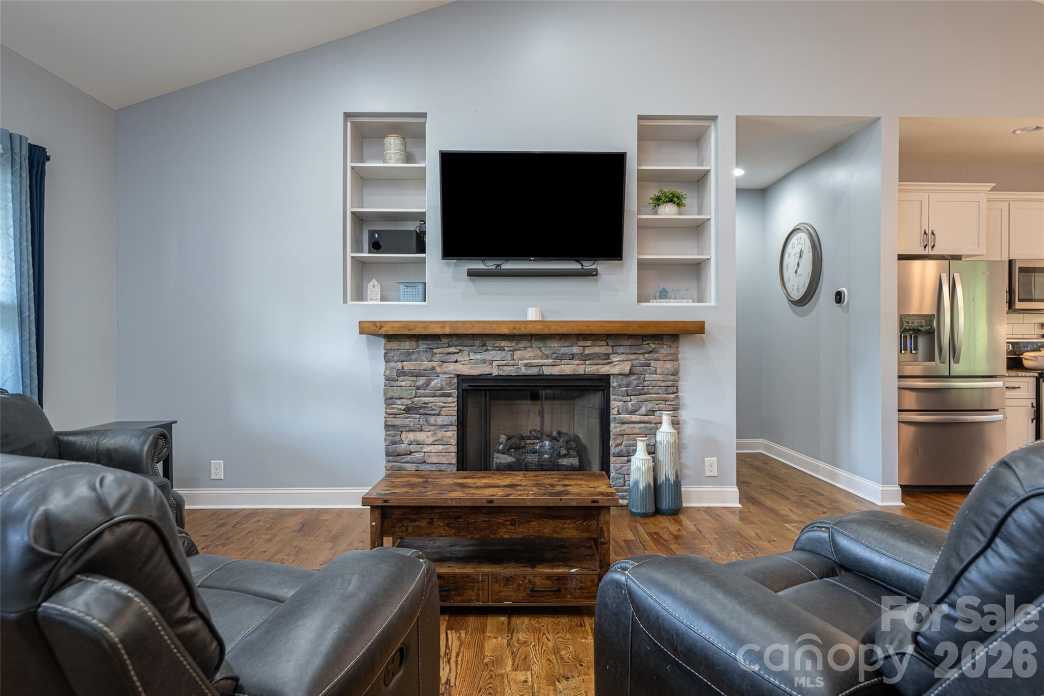 4398 Belmont Drive Property Photo 6