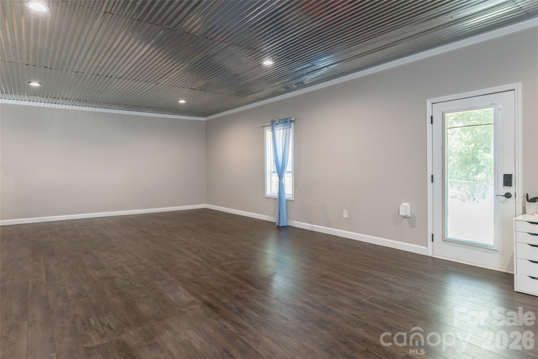 4398 Belmont Drive Property Photo 28