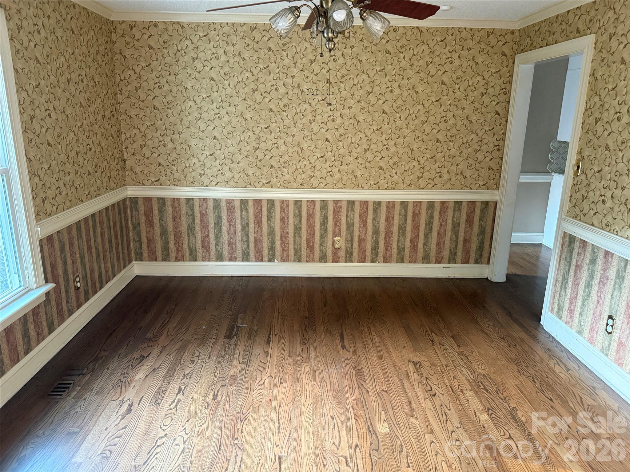 2960 8th Street Court Property Photo 8