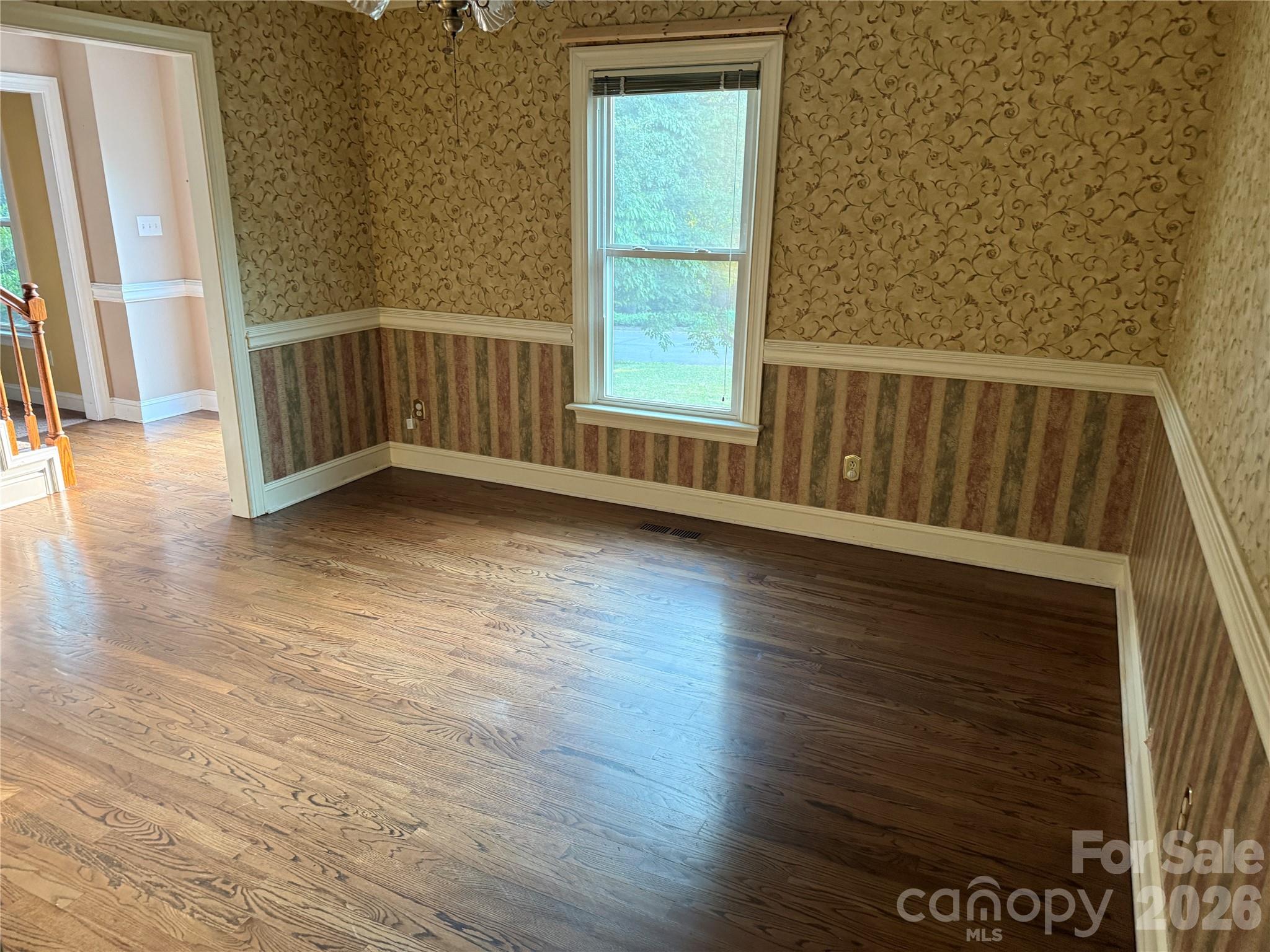 2960 8th Street Court Property Photo 9
