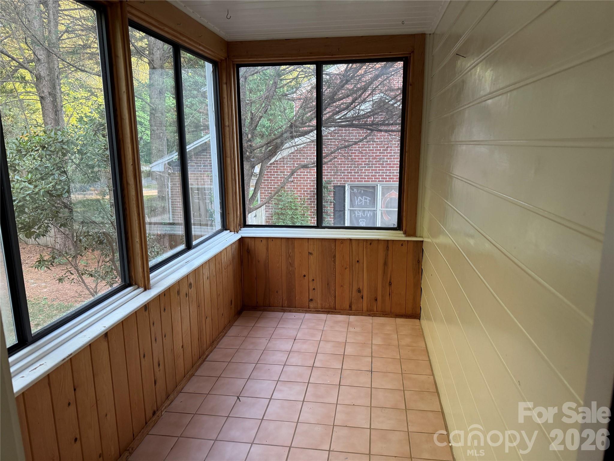 2960 8th Street Court Property Photo 10
