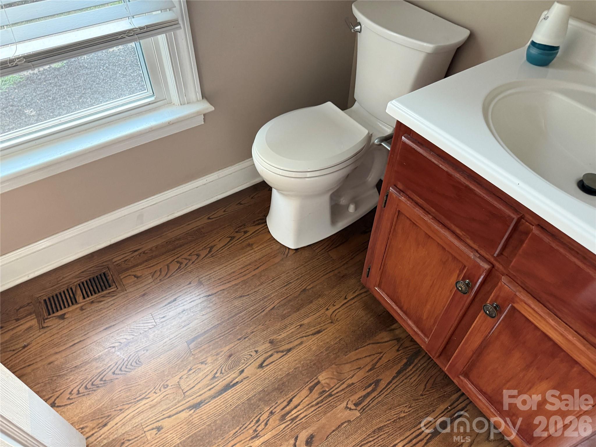 2960 8th Street Court Property Photo 23