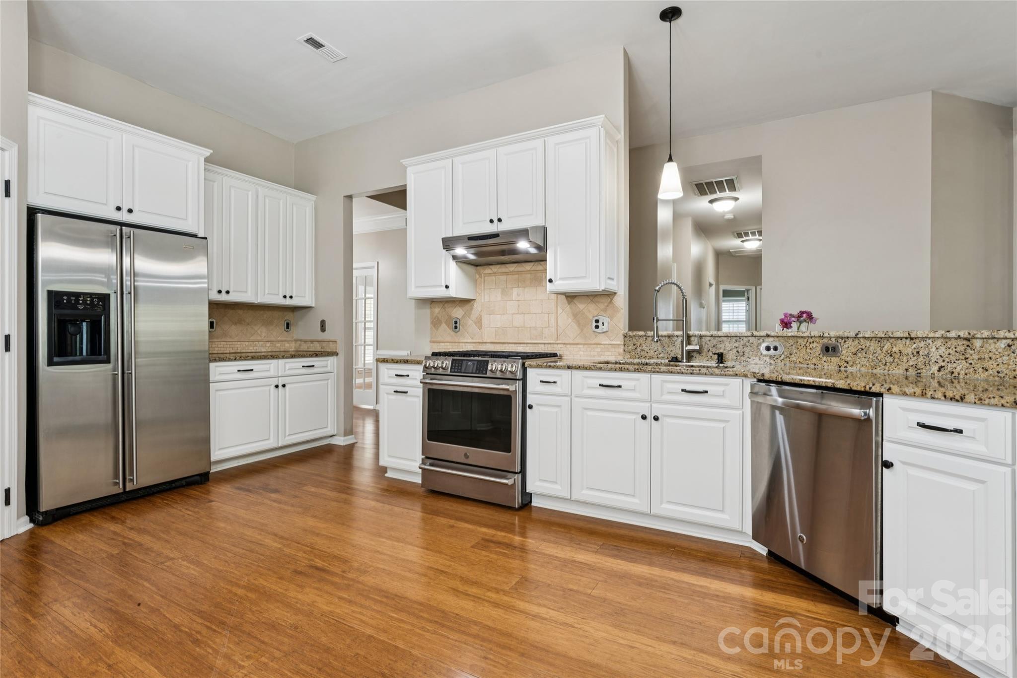 10906 Chamberlain Hall Court Property Photo 7